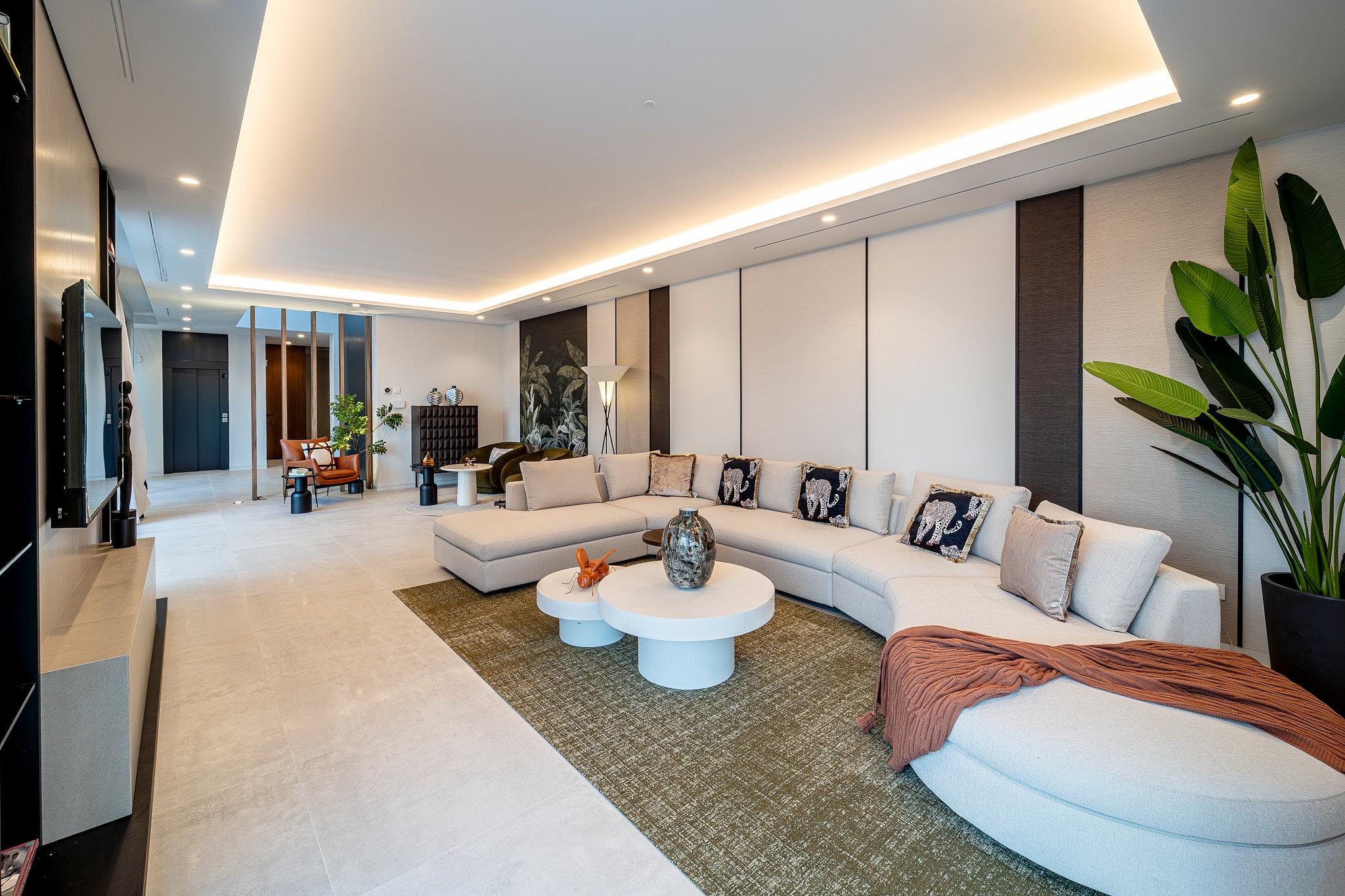 Kitchen with integrated appliances in 6-bedroom new-build villa, El Paraíso