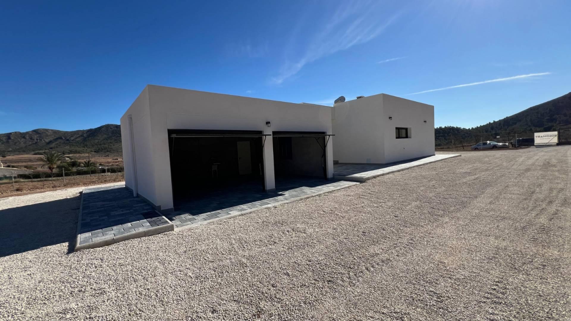 Open-plan living and dining room in new-build villa, Hondón de las Nieves