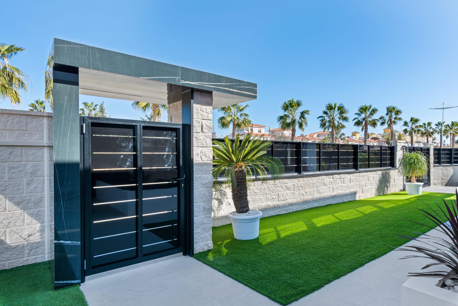 Third bedroom in new-build villa, Algorfa