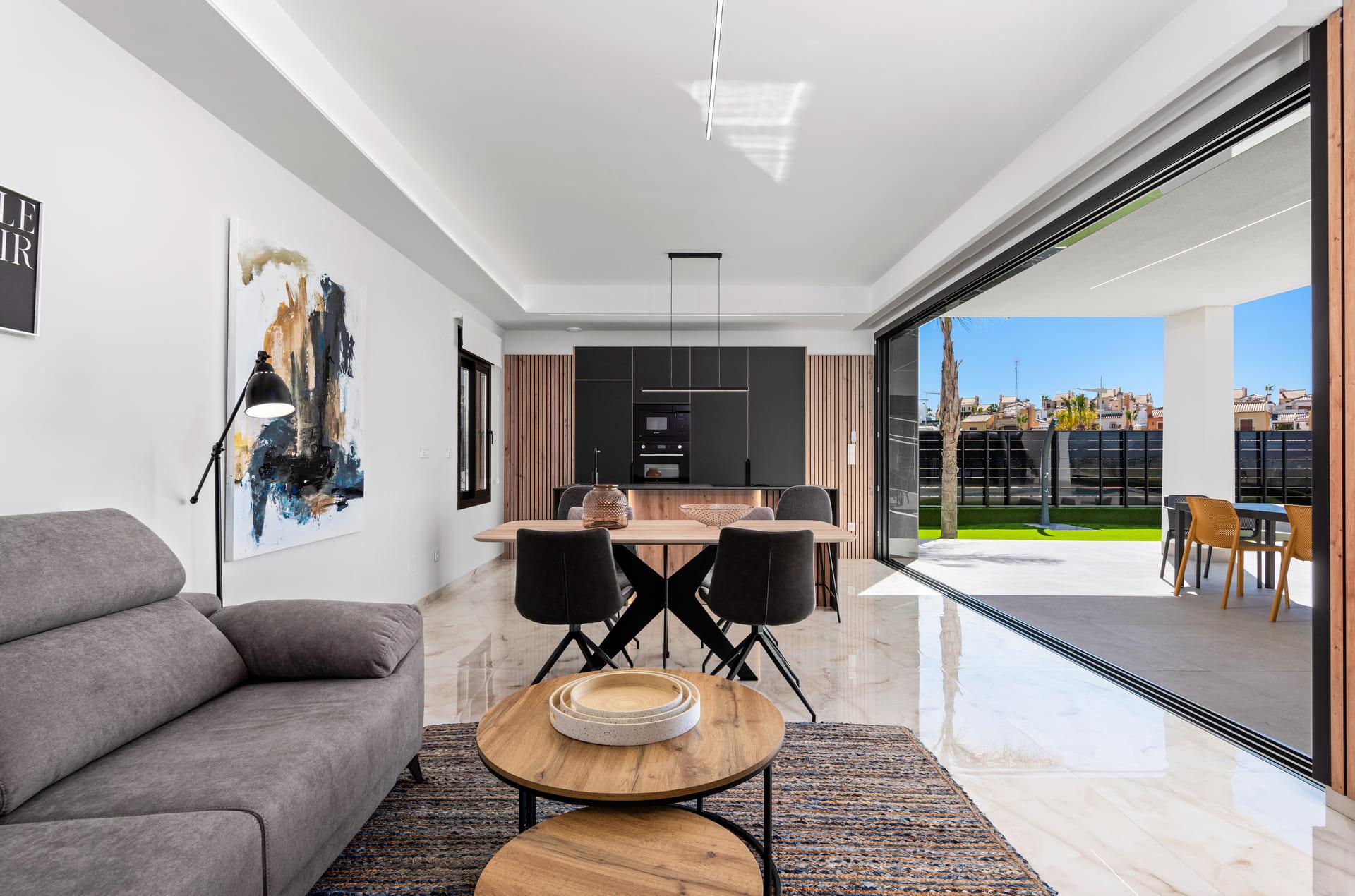 Kitchen appliances in new-build villa, Algorfa