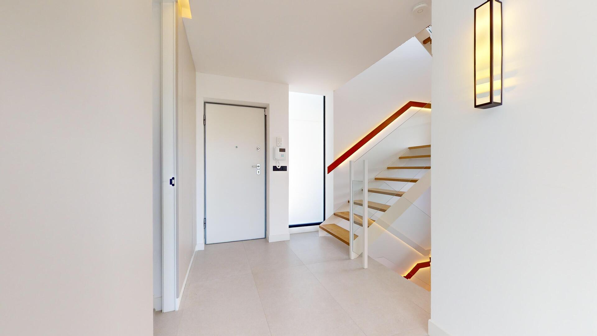 Kitchen and dining area in 293m² villa, Pla de Cantal, Polop