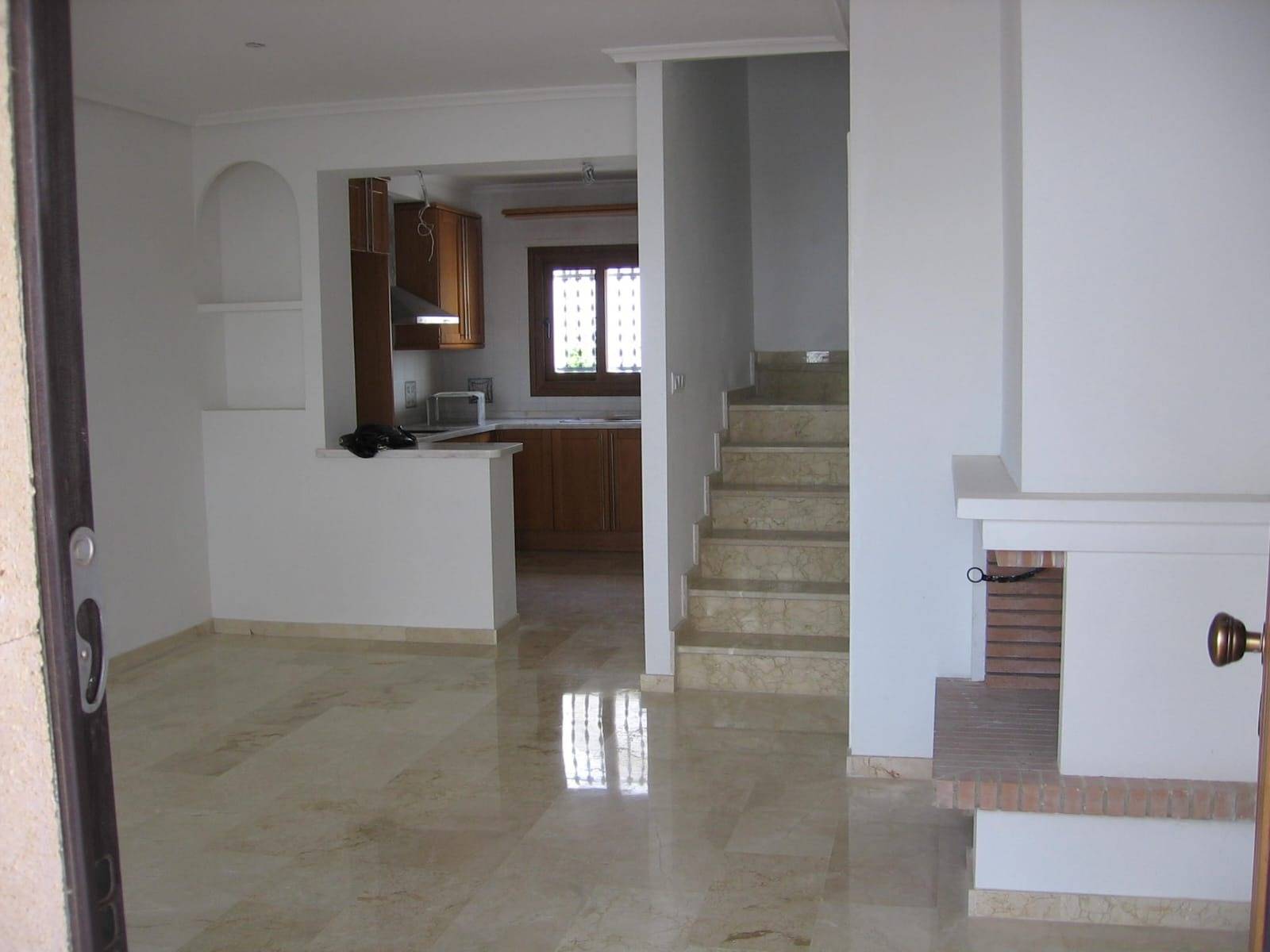 Secondary entrance or access point, duplex in PAU 8
