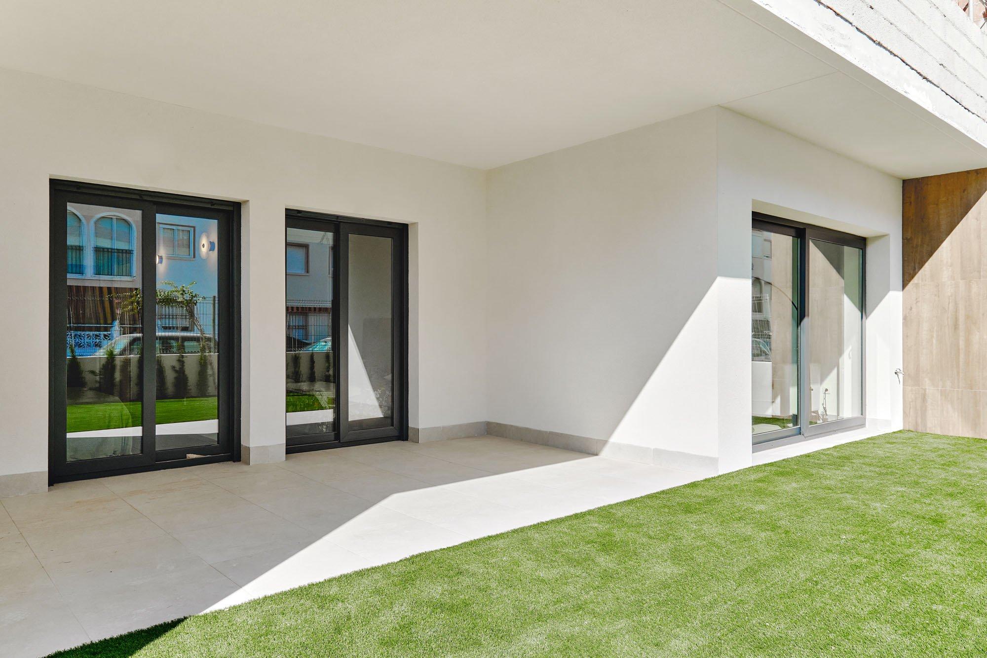 Communal pool in residential complex, Acequion, Torrevieja