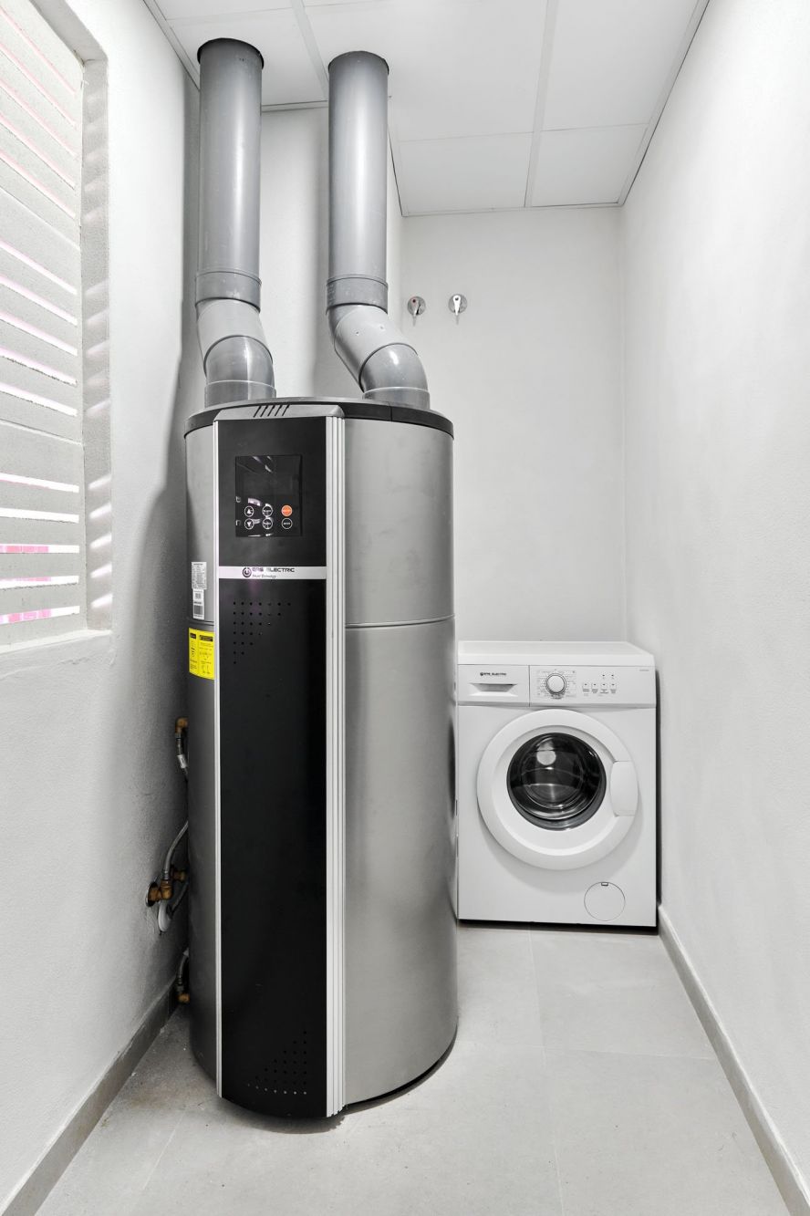 Kitchen appliances and oven detail, new-build bungalow, Acequion