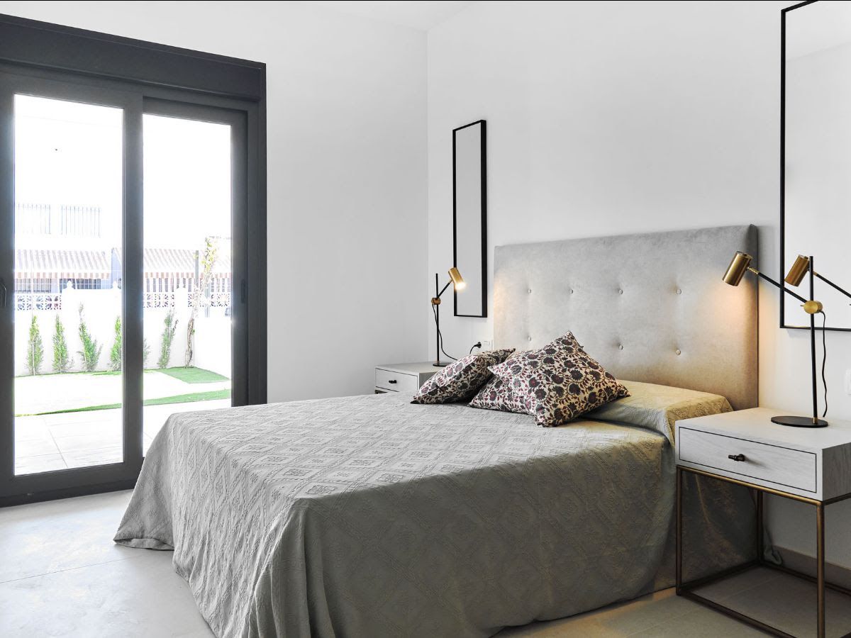 Show unit second bedroom layout, new-build bungalow, Acequion