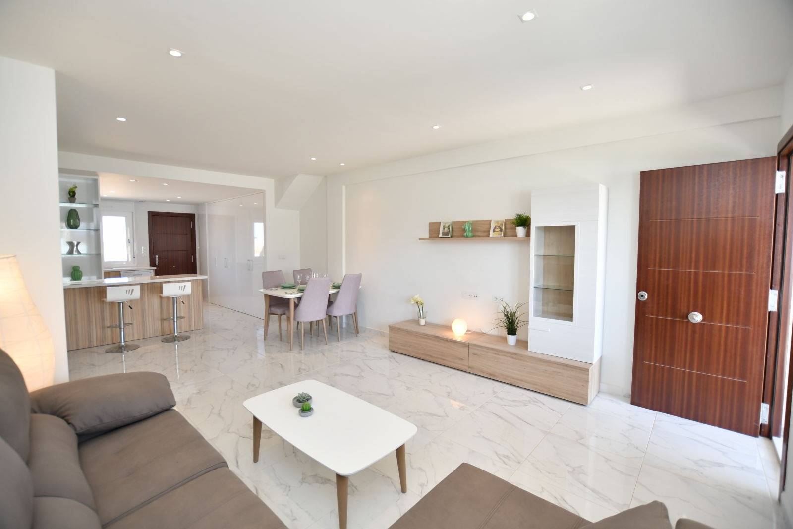 Double bedroom in ground-floor bungalow, La Cañada