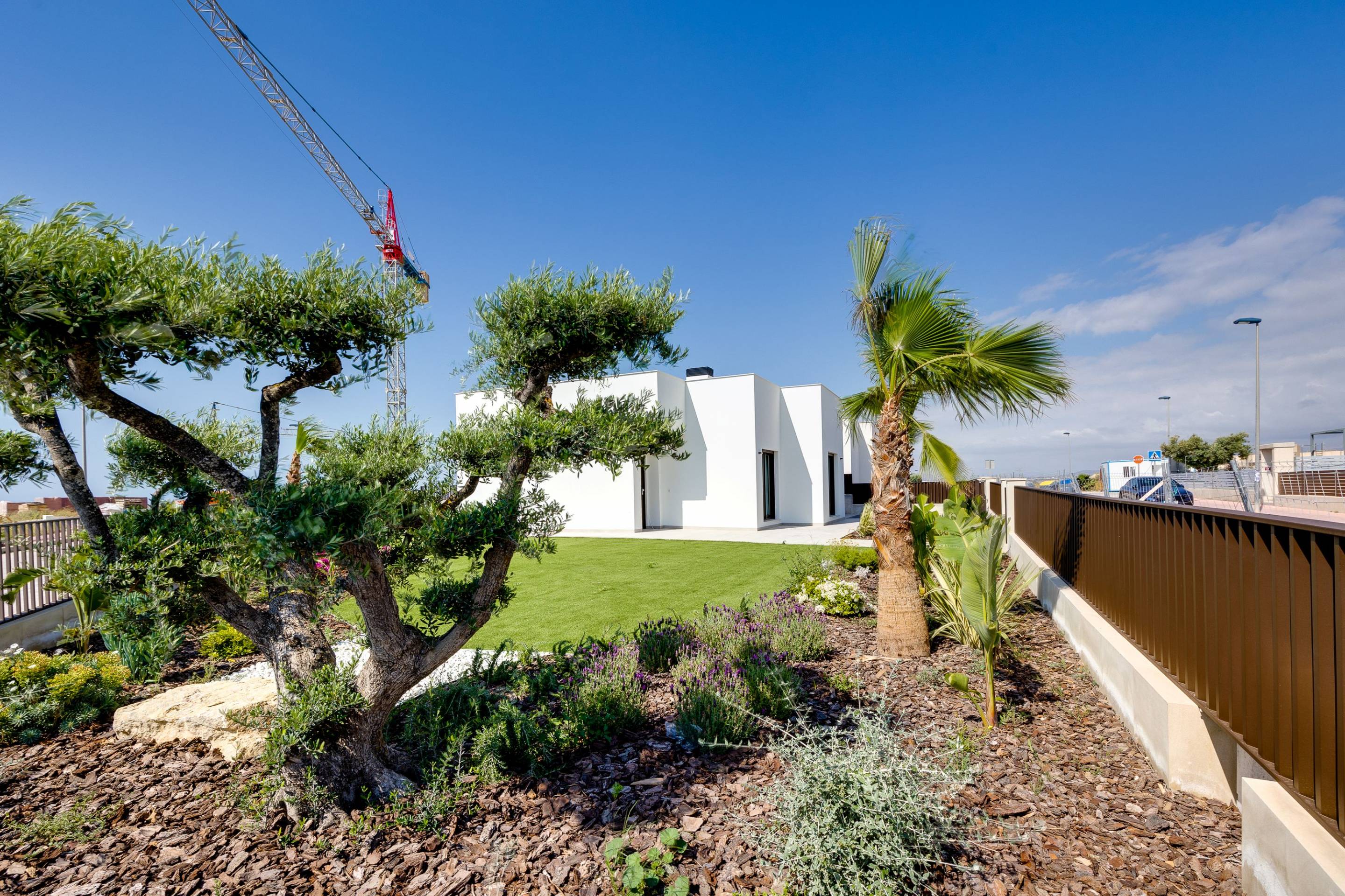 Street view of Dorado Country Club development, Mutxamel