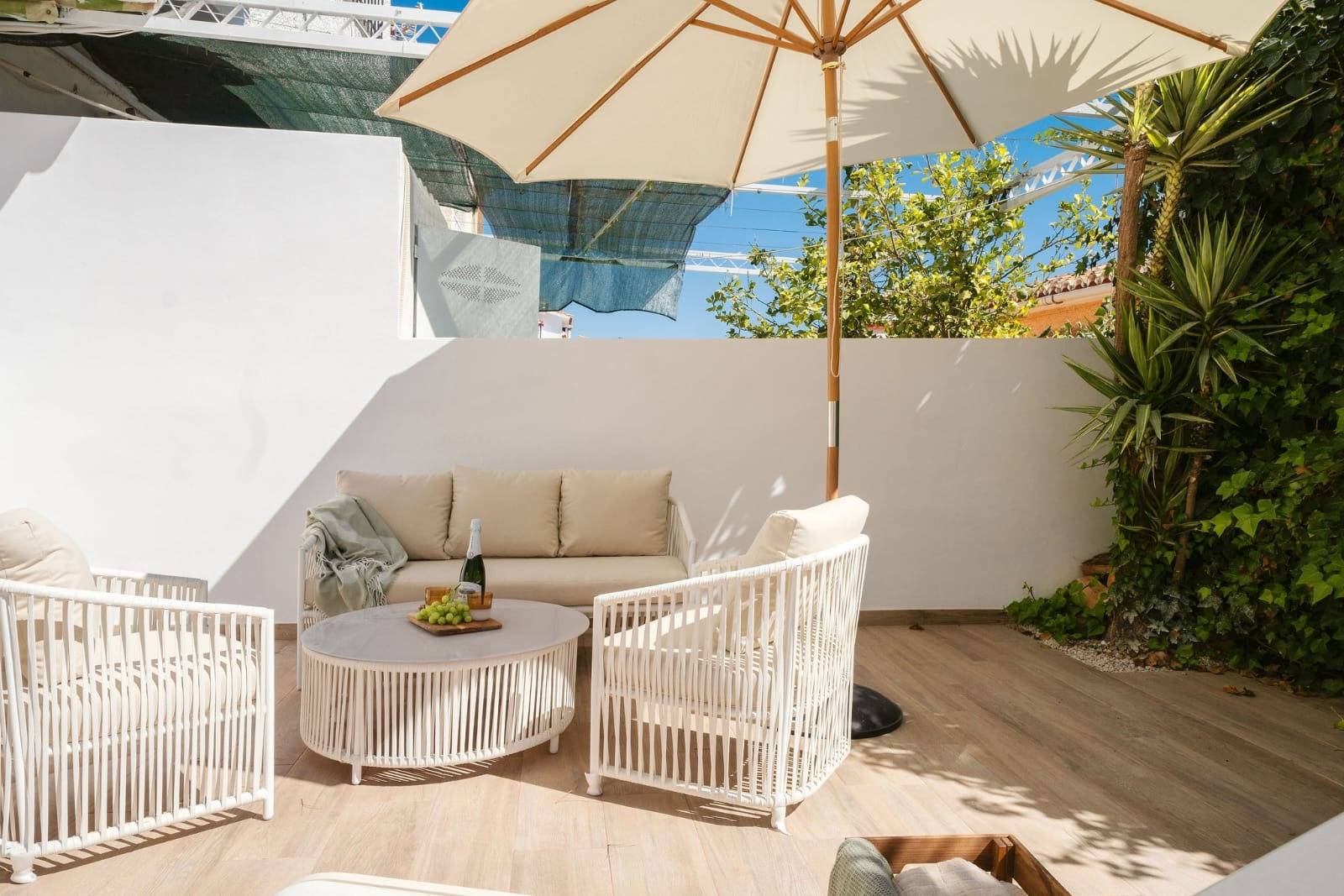 Interior living space in 3-bedroom townhouse, Arroyo de la Miel, Benalmádena