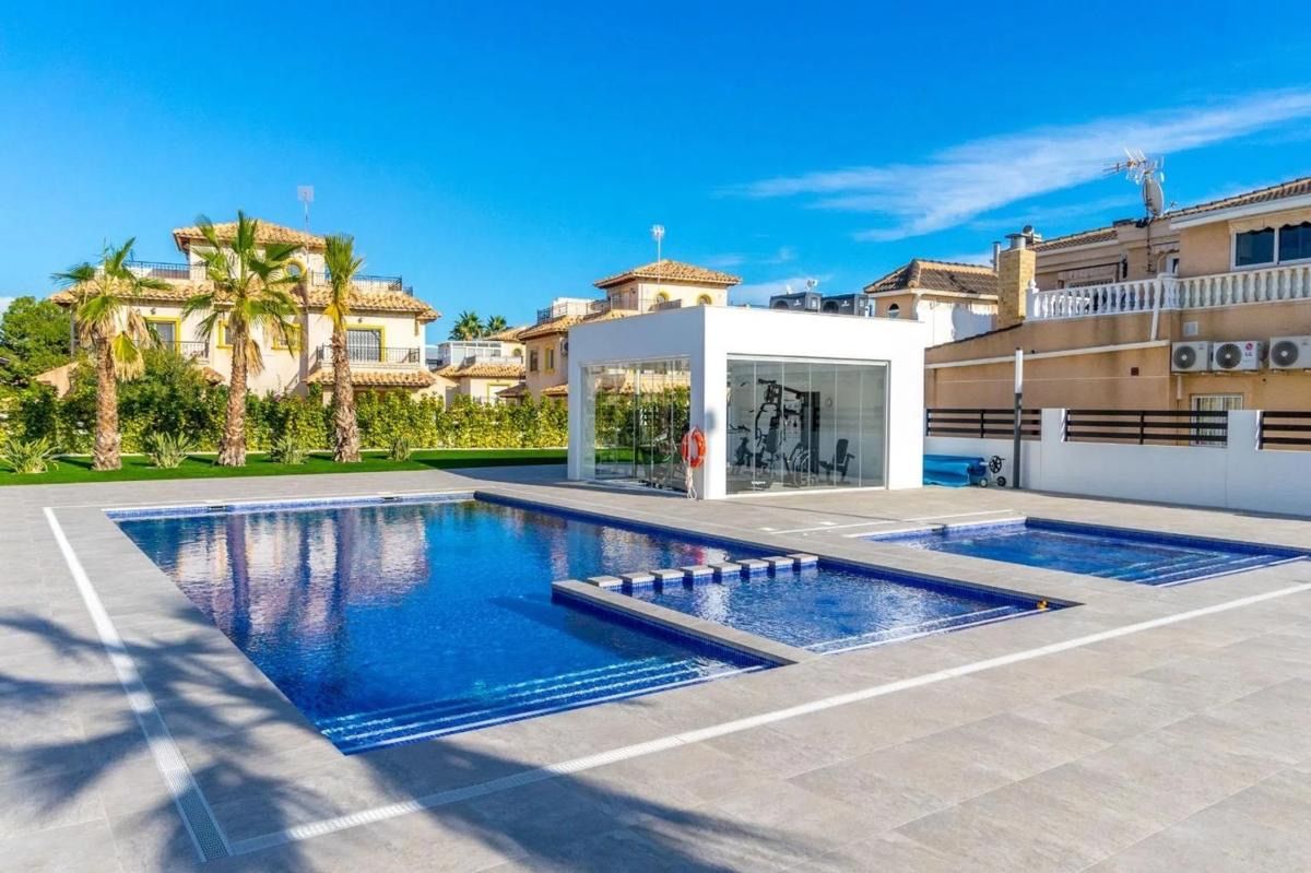 Bedroom window view in new-build apartment, Zona los Frutales, Torrevieja