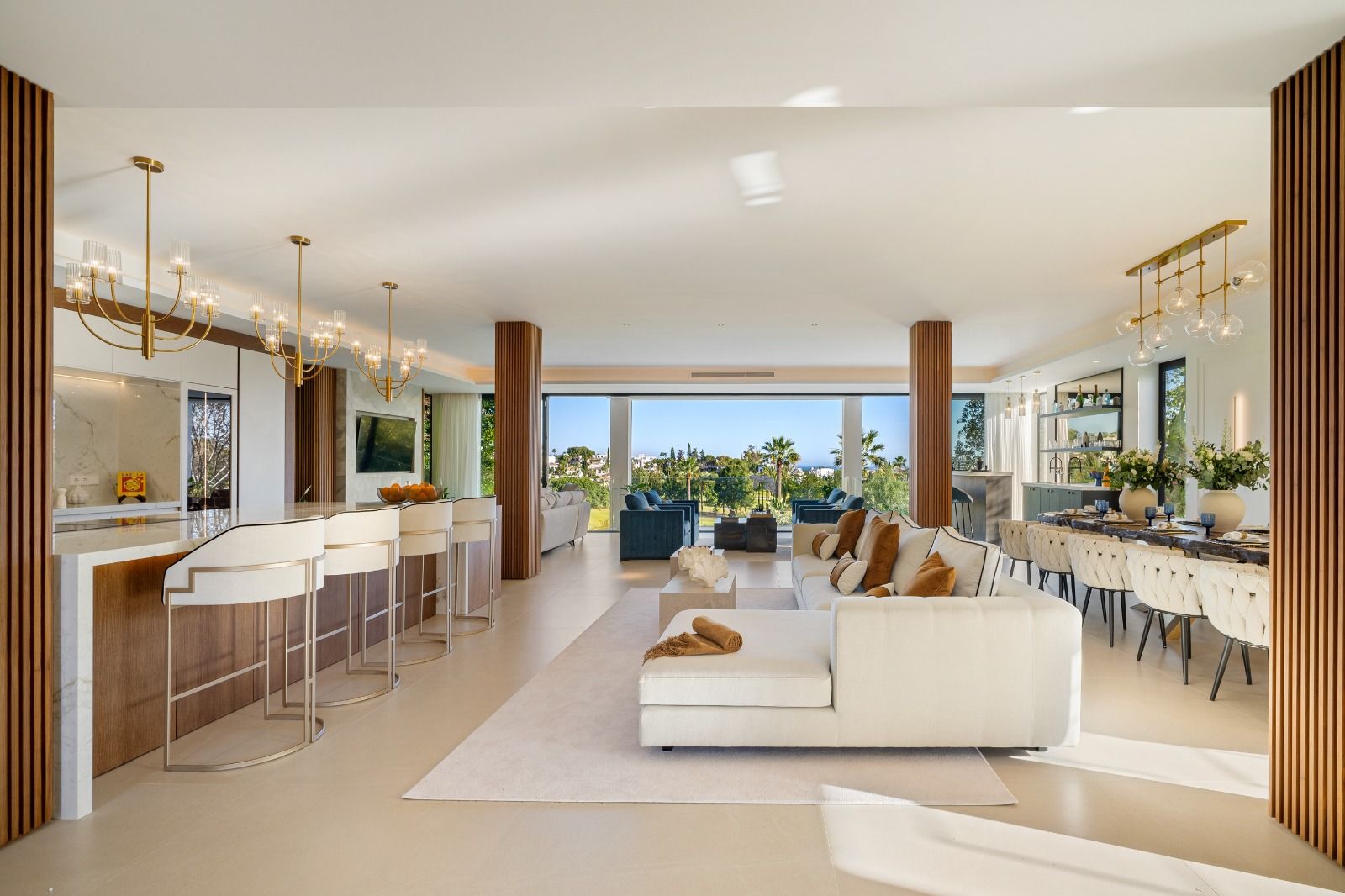Landscaped garden with planted borders in 6-bedroom villa, Las Brisas, Marbella