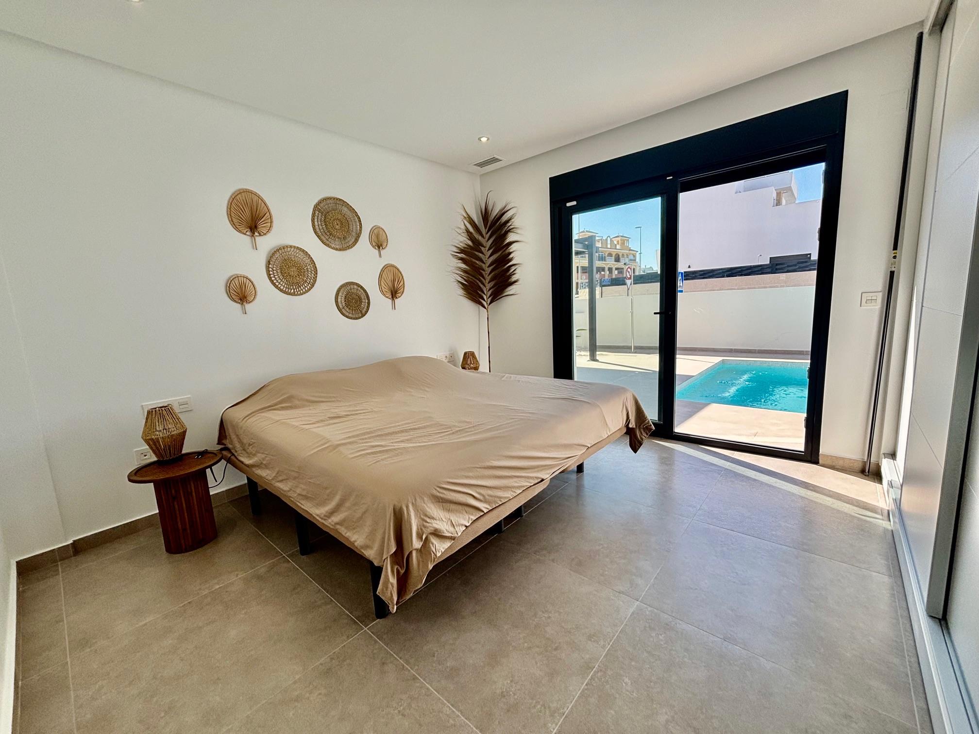 Floor plan of 120m2 single-storey new-build villa in Rafal, Alicante