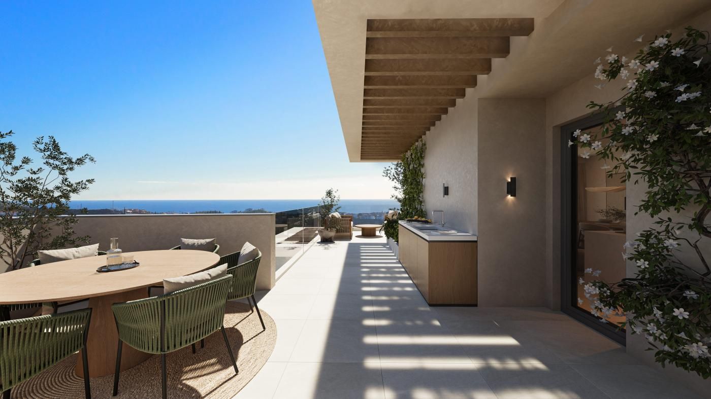 Solarium with open views from penthouse rooftop, Mijas