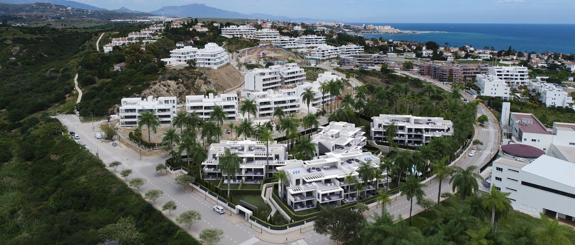 Built-in wardrobes in main bedroom, Azata Golf Estepona Oeste apartment