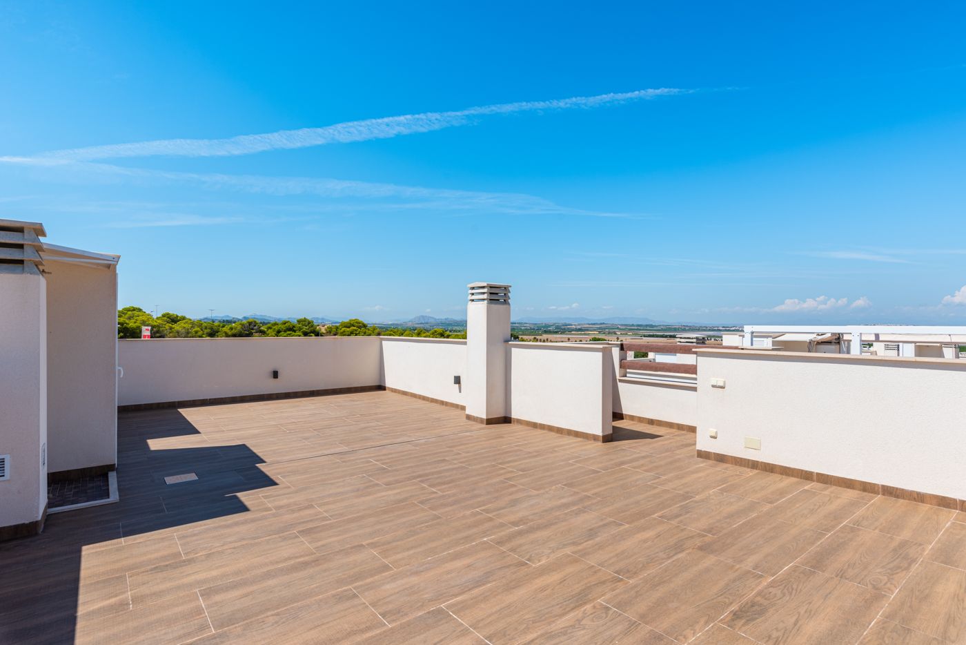 Bathroom with full tiling and vanity unit, Los Balcones bungalow, Torrevieja