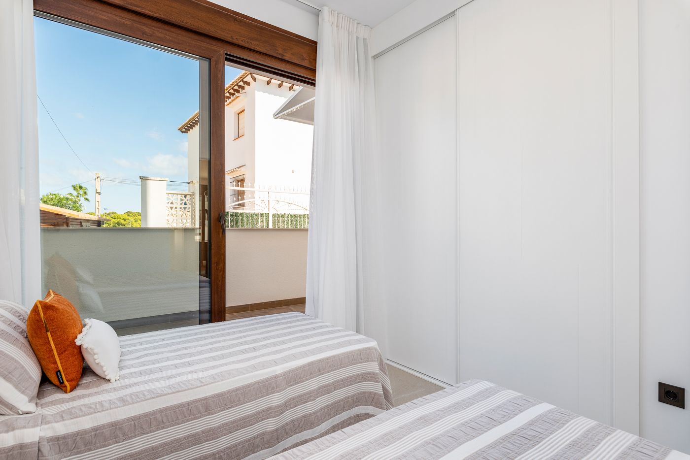 Outdoor communal seating area in new-build development, Los Balcones, Torrevieja