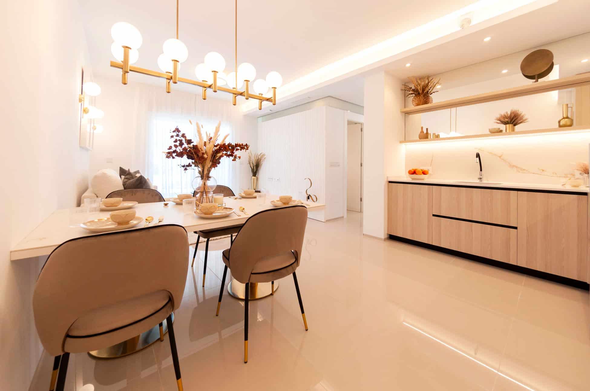Ceiling detail and lighting in living room, Lo Marabu bungalow
