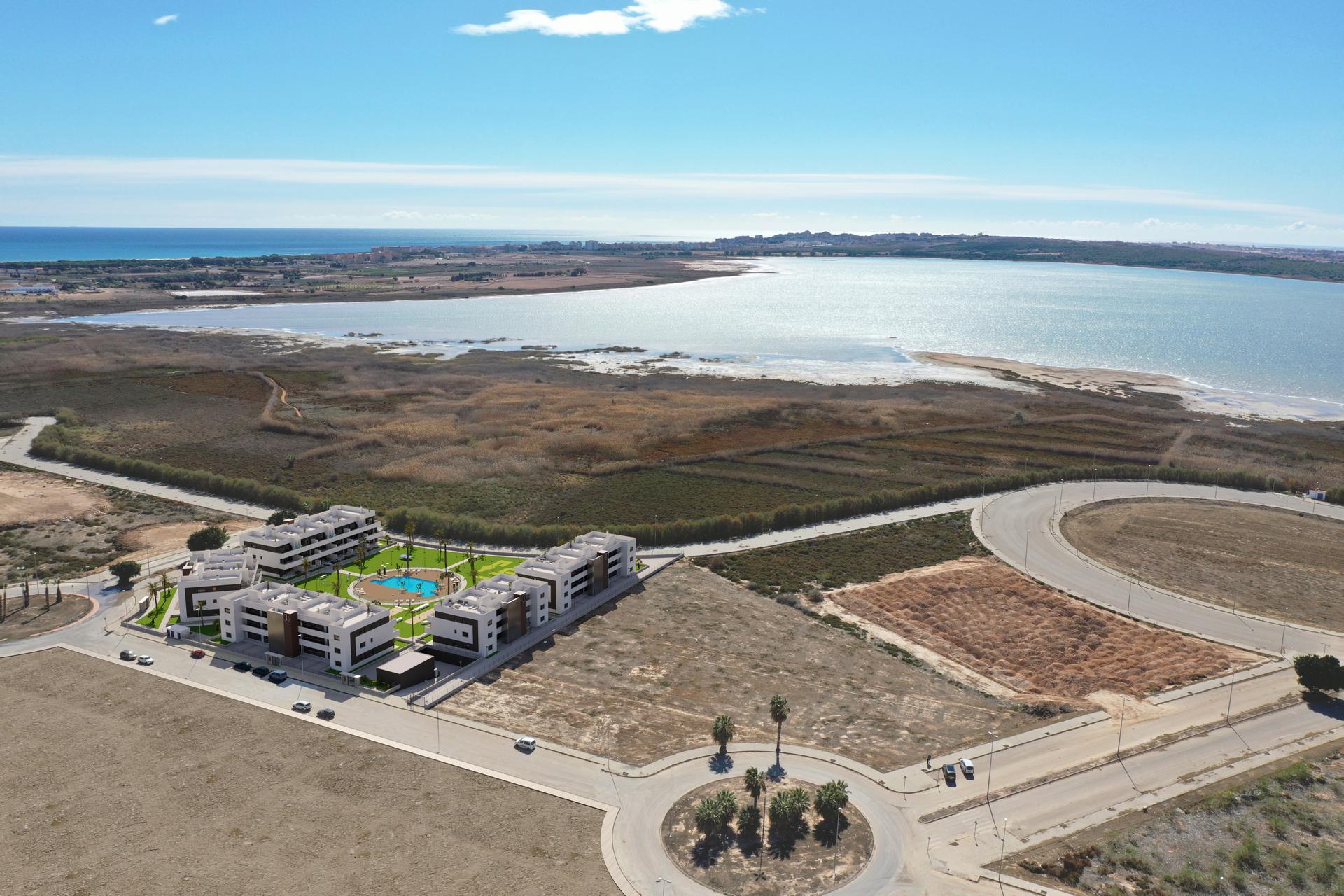 Living room with natural light in ground-floor apartment, El Raso, Guardamar Del Segura