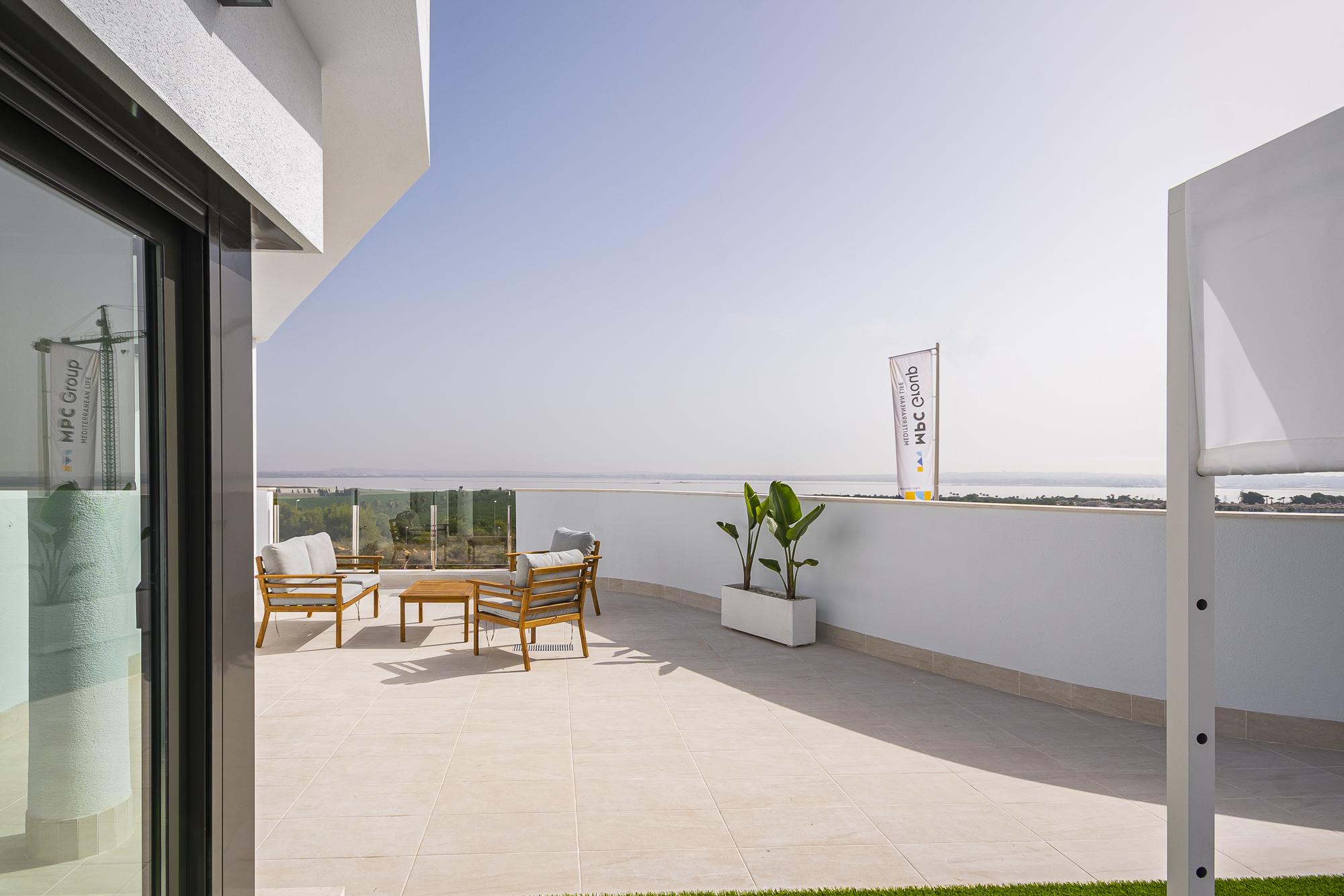 Rooftop solarium level of new-build villa in Lago Jardín, Torrevieja