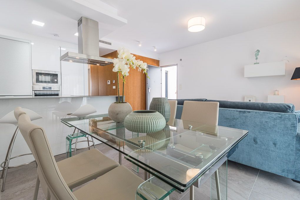 Dining area next to kitchen in new-build bungalow, Los Balcones, Torrevieja