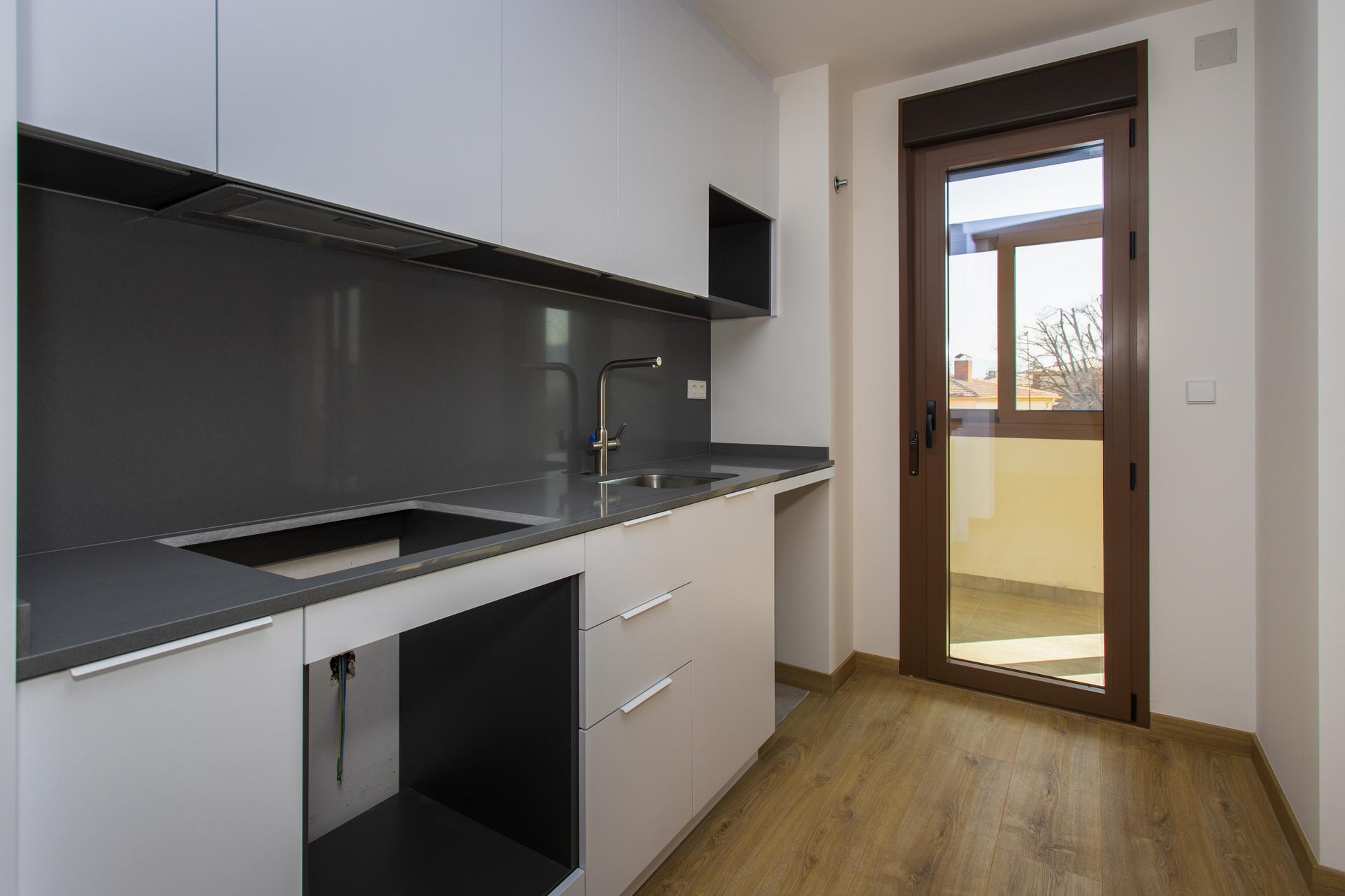 Kitchen cabinets and appliances, 3-bedroom bungalow, La Canalosa