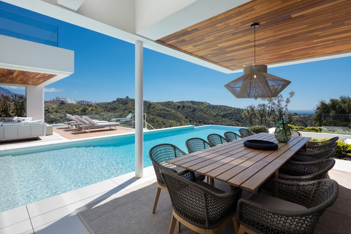 Plant or storage room in 6-bedroom new-build villa, La Quinta, Benahavis