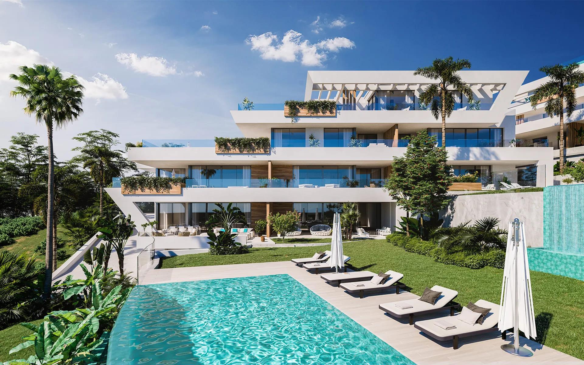 Private garden of ground-floor new-build apartment, Cabopino, Marbella