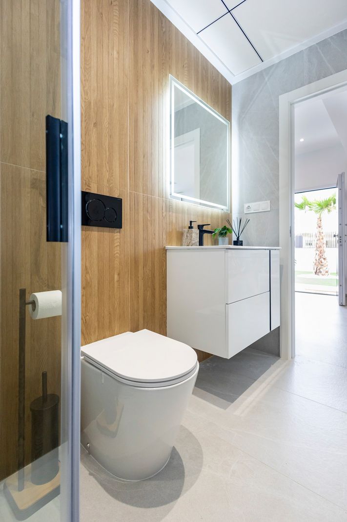Kitchen detail showing fitted appliances in 2-bedroom new-build townhouse, Desamparados, Orihuela