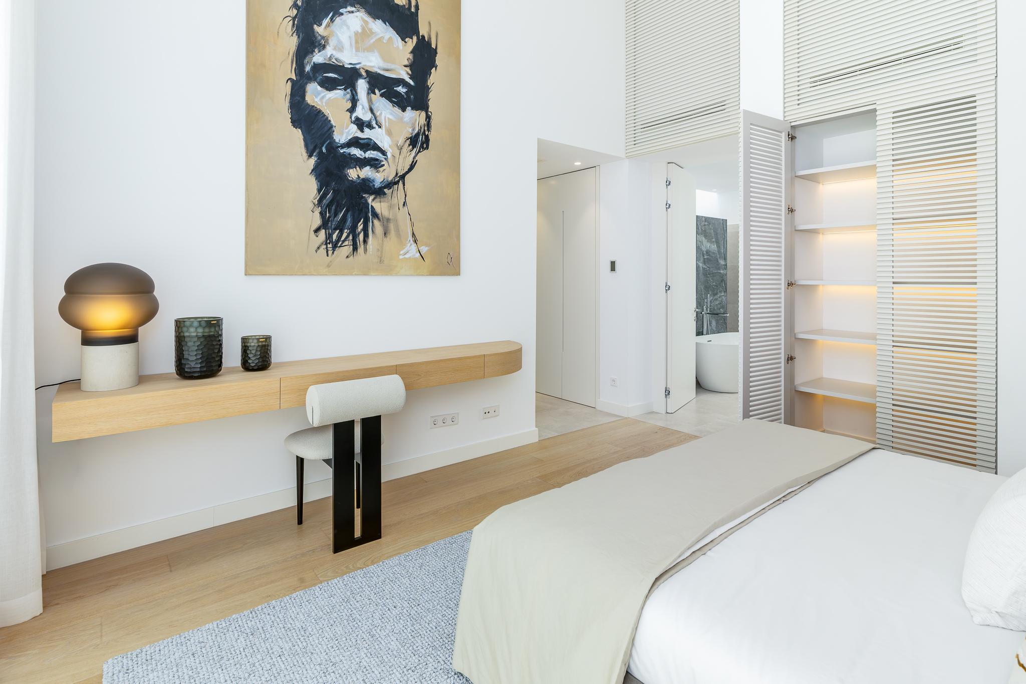 Third bathroom in 5-bedroom new-build villa, Bel-Air, Estepona