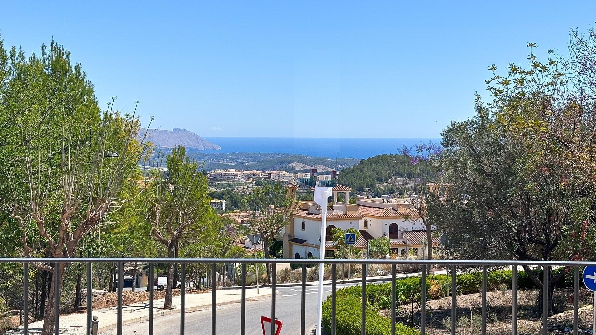 Living area with air conditioning unit, new-build villa, Pla de Cantal