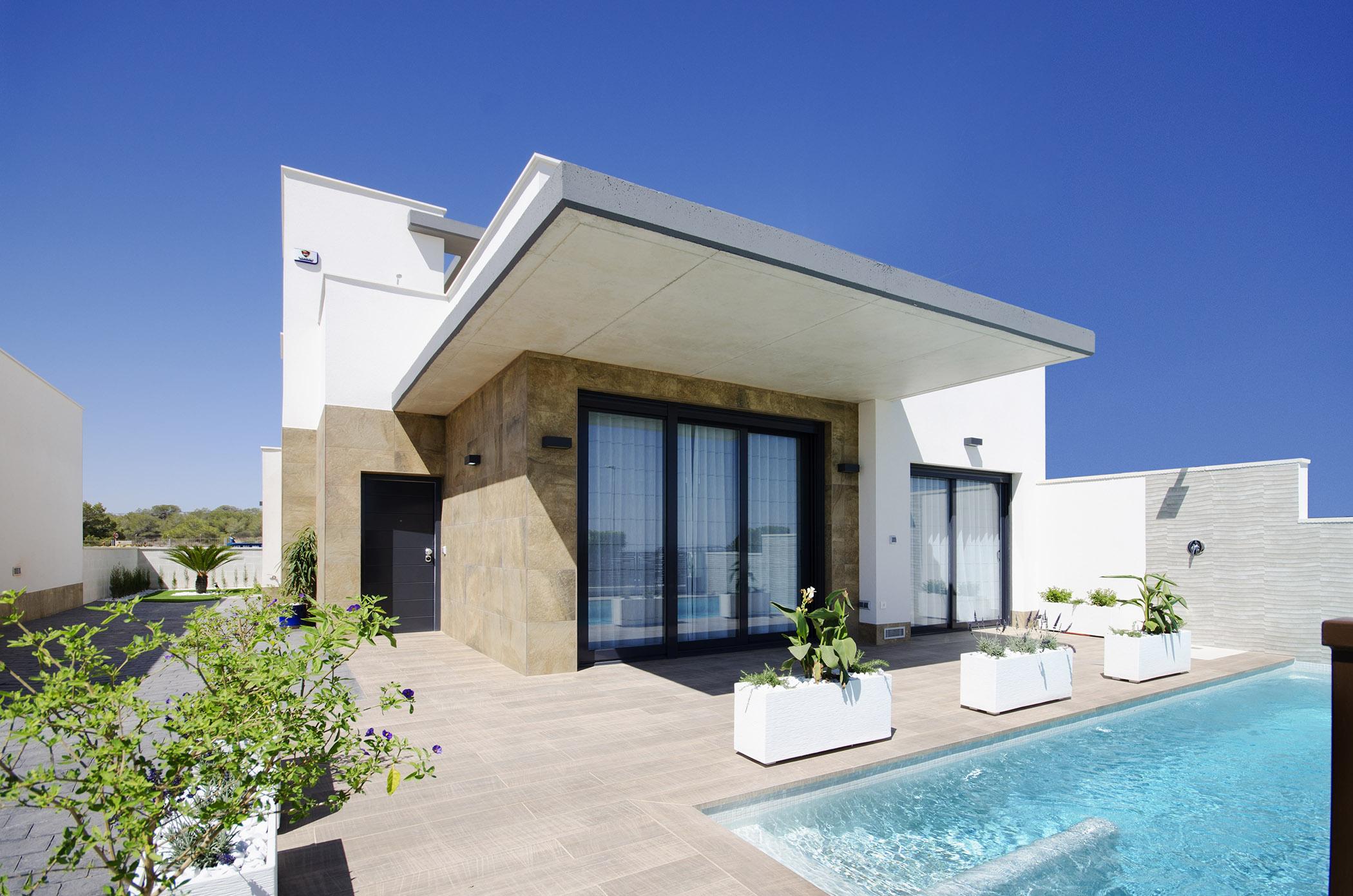Rear garden on 350m2 plot, new-build villa, Bellavista, San Miguel De Salinas