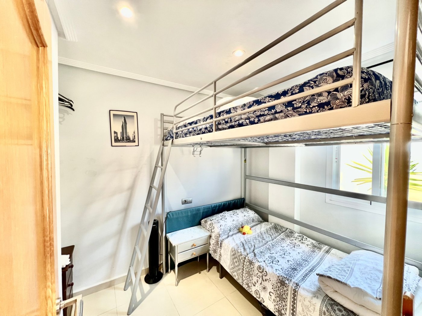 Terrace railing and rooftop outlook, 4th-floor penthouse in Centro, Torrevieja