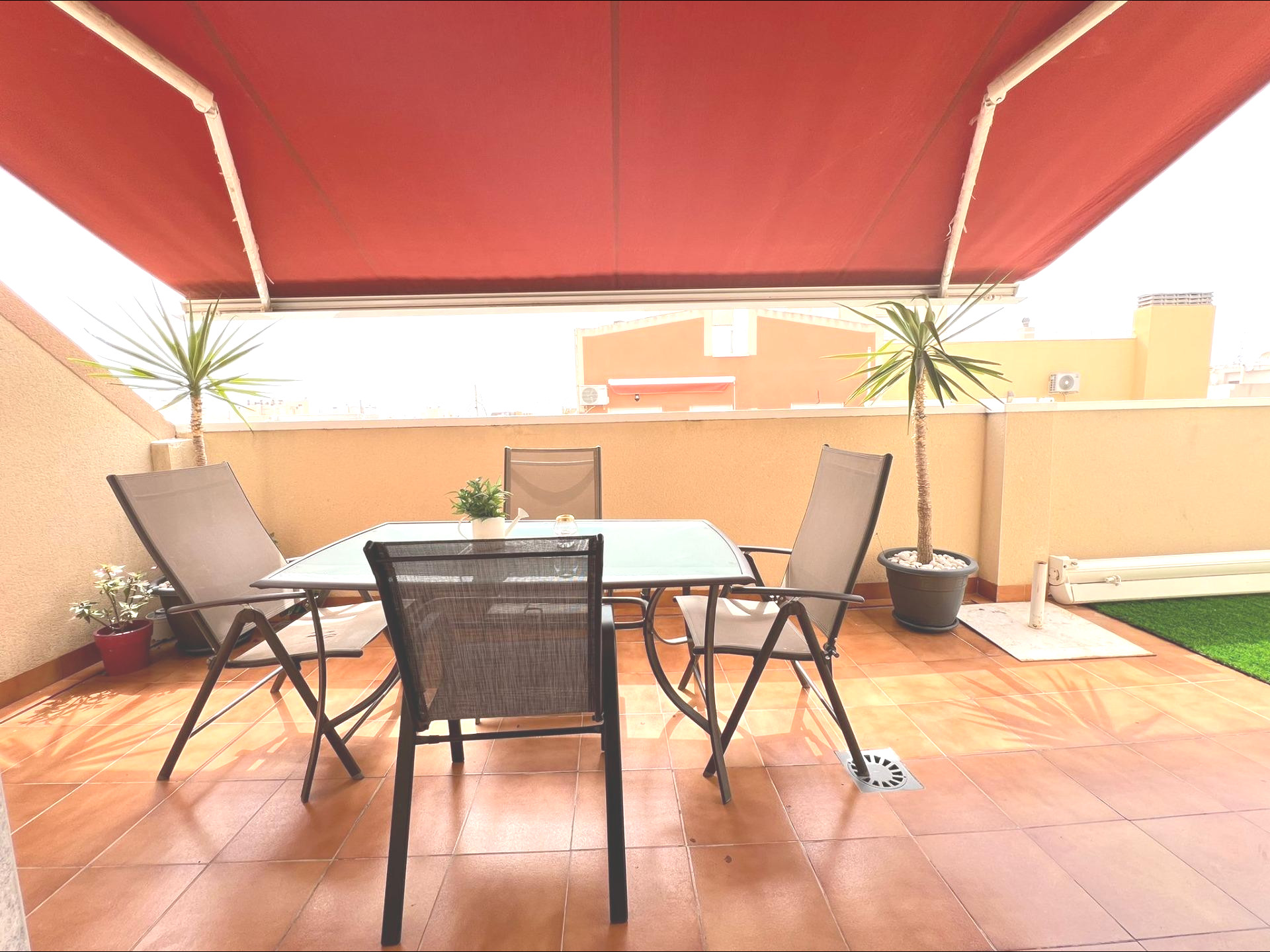 Master bedroom with natural light, top-floor penthouse in Centro, Torrevieja