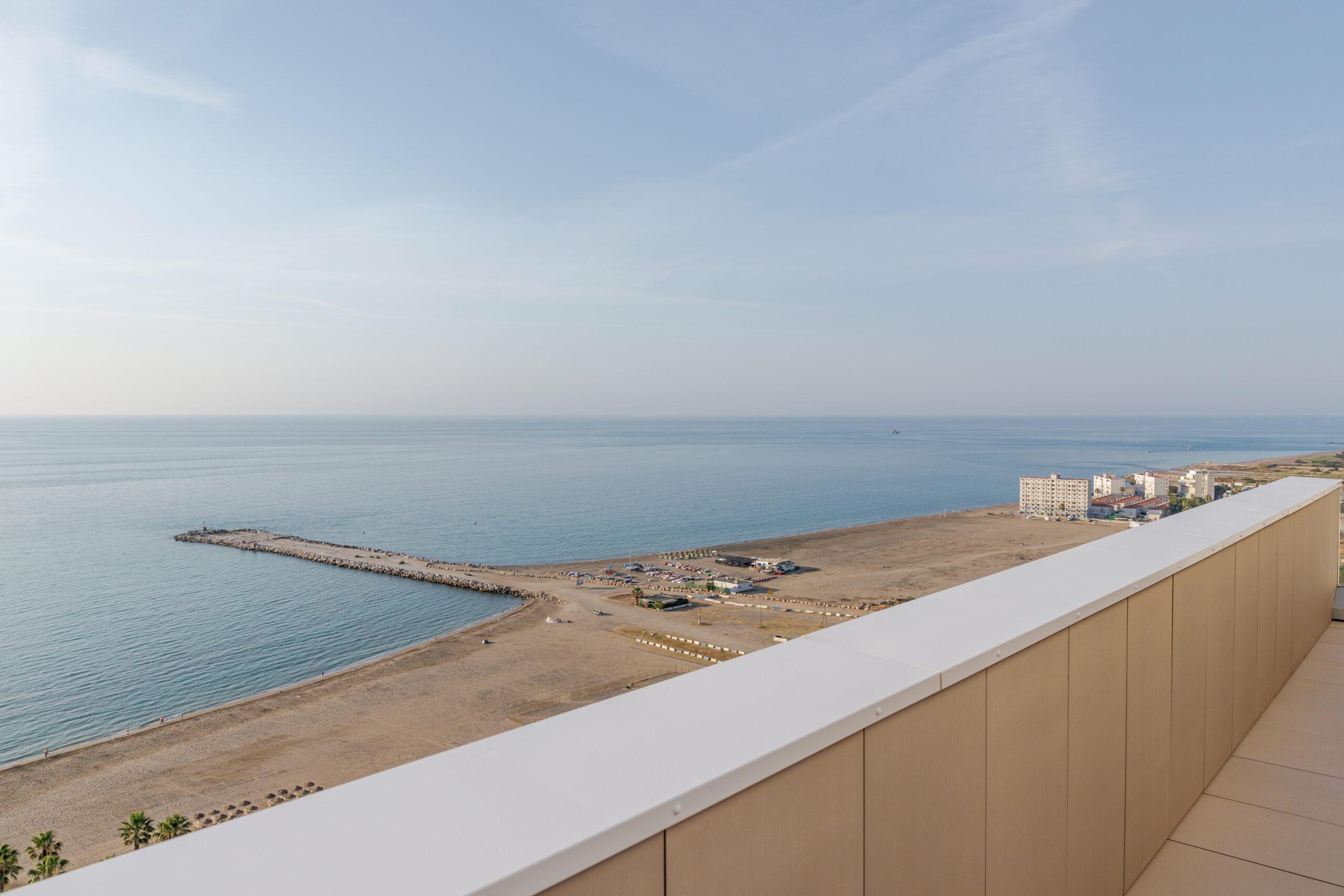 Pergola shading on private terrace, 20th-floor apartment, Paseo Marítimo Oeste-Pacífico
