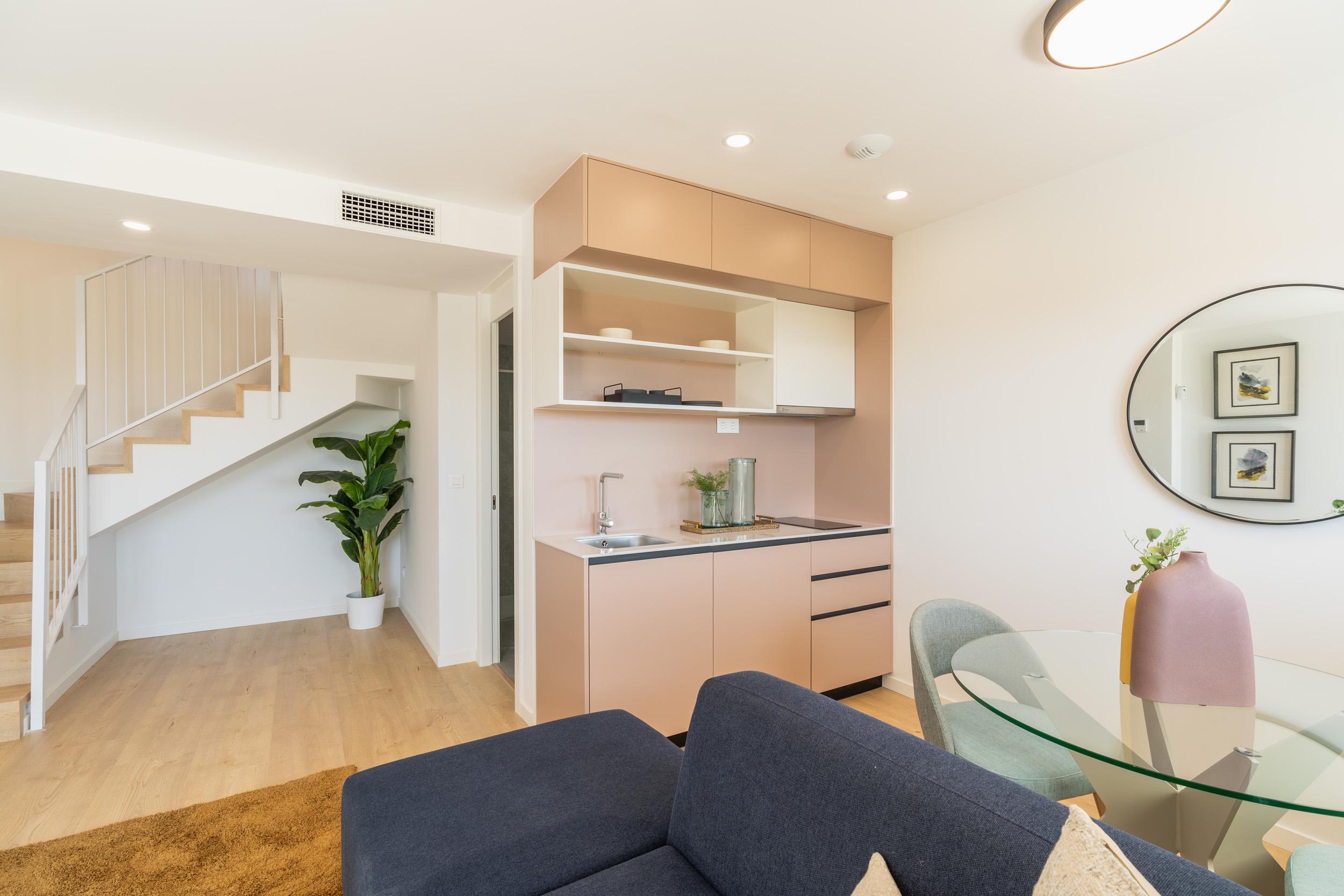Living room with access to terrace, new-build townhouse, Montebello