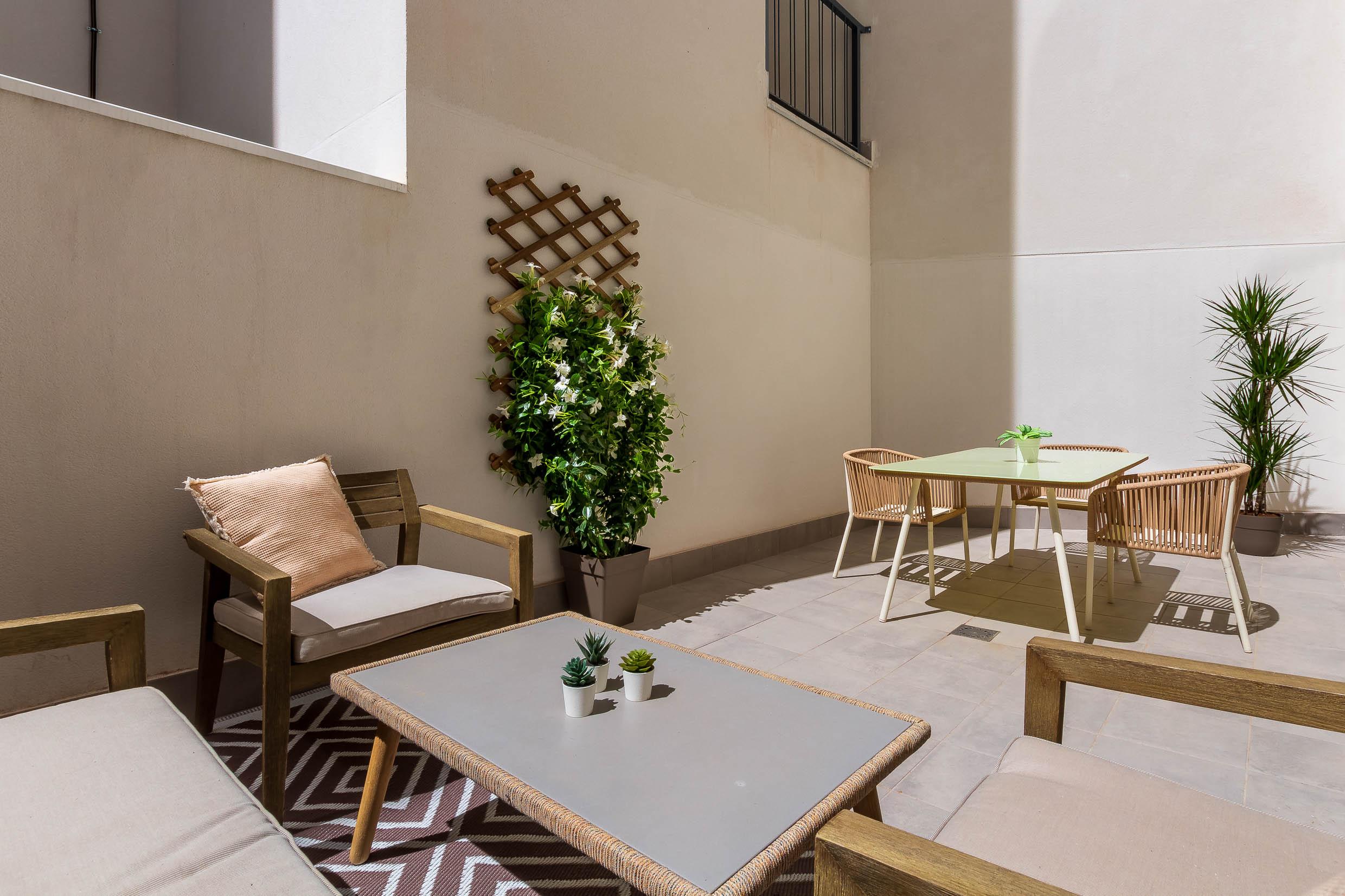 Living room interior in ground-floor apartment, Las Lagunas, Mijas