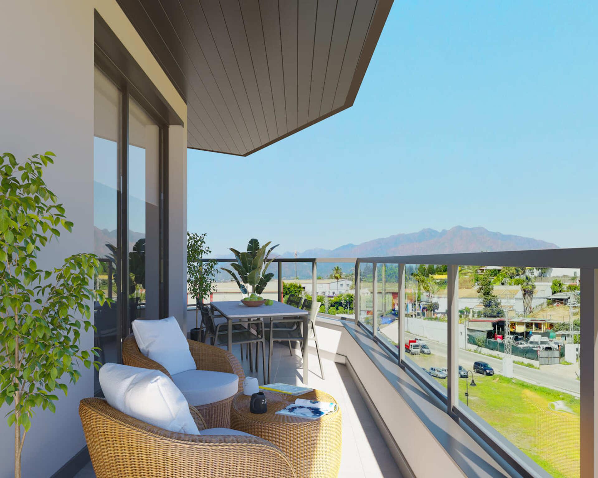 Living room with laminate flooring in 3-bedroom apartment, Las Lagunas, Mijas