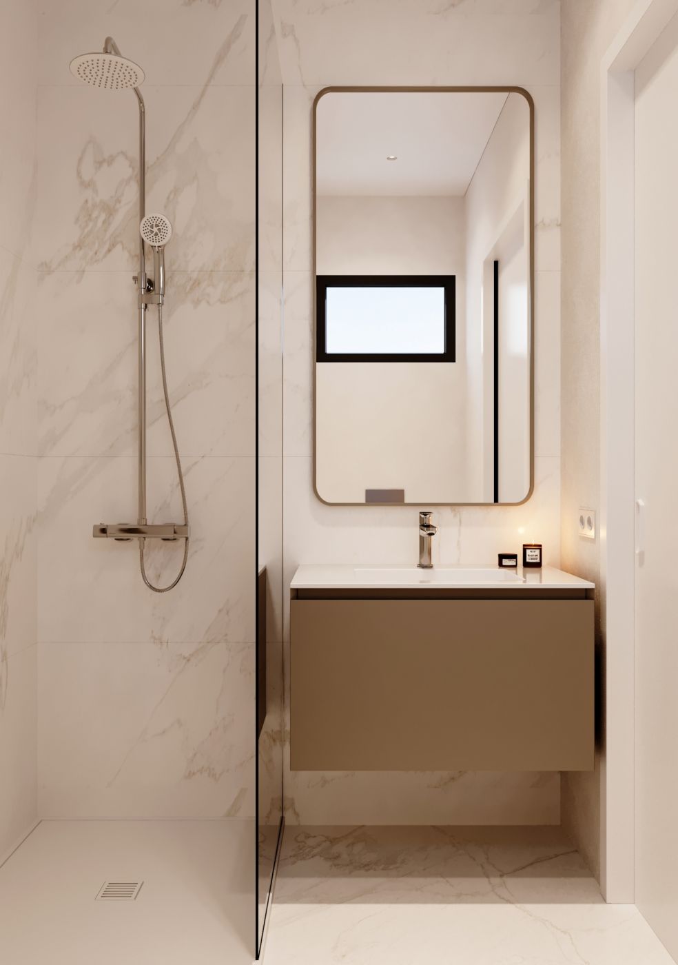 Bathroom with wall tiling in penthouse, El Castillo, Manilva