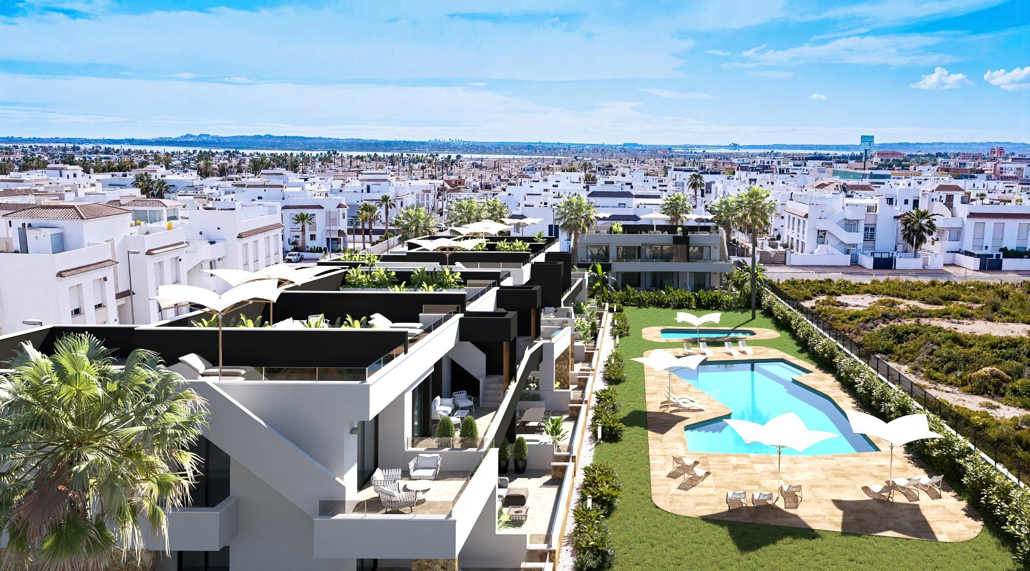 Roof solarium with open sky, 2-bedroom bungalow, Lo Marabu, Rojales