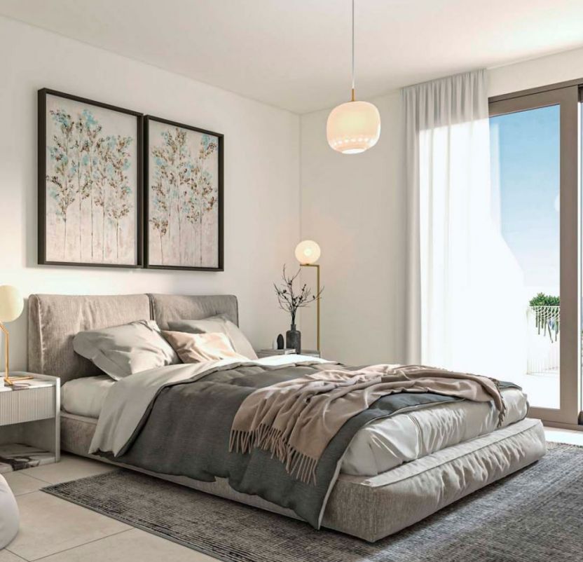 Living space from alternate angle in 3-bedroom penthouse, El Higuerón, Fuengirola