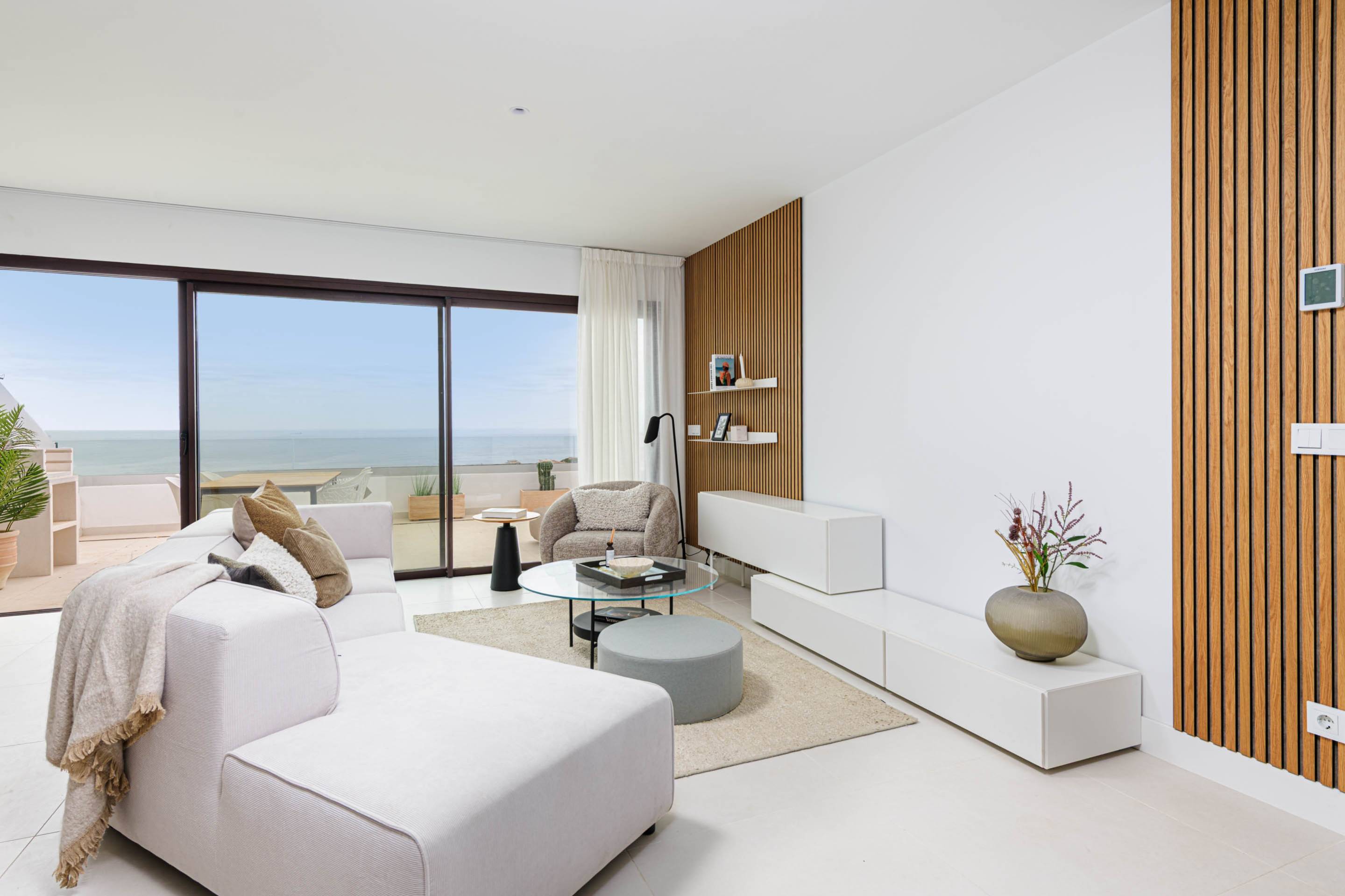 Communal landscaped area within new-build residential development, El Higuerón