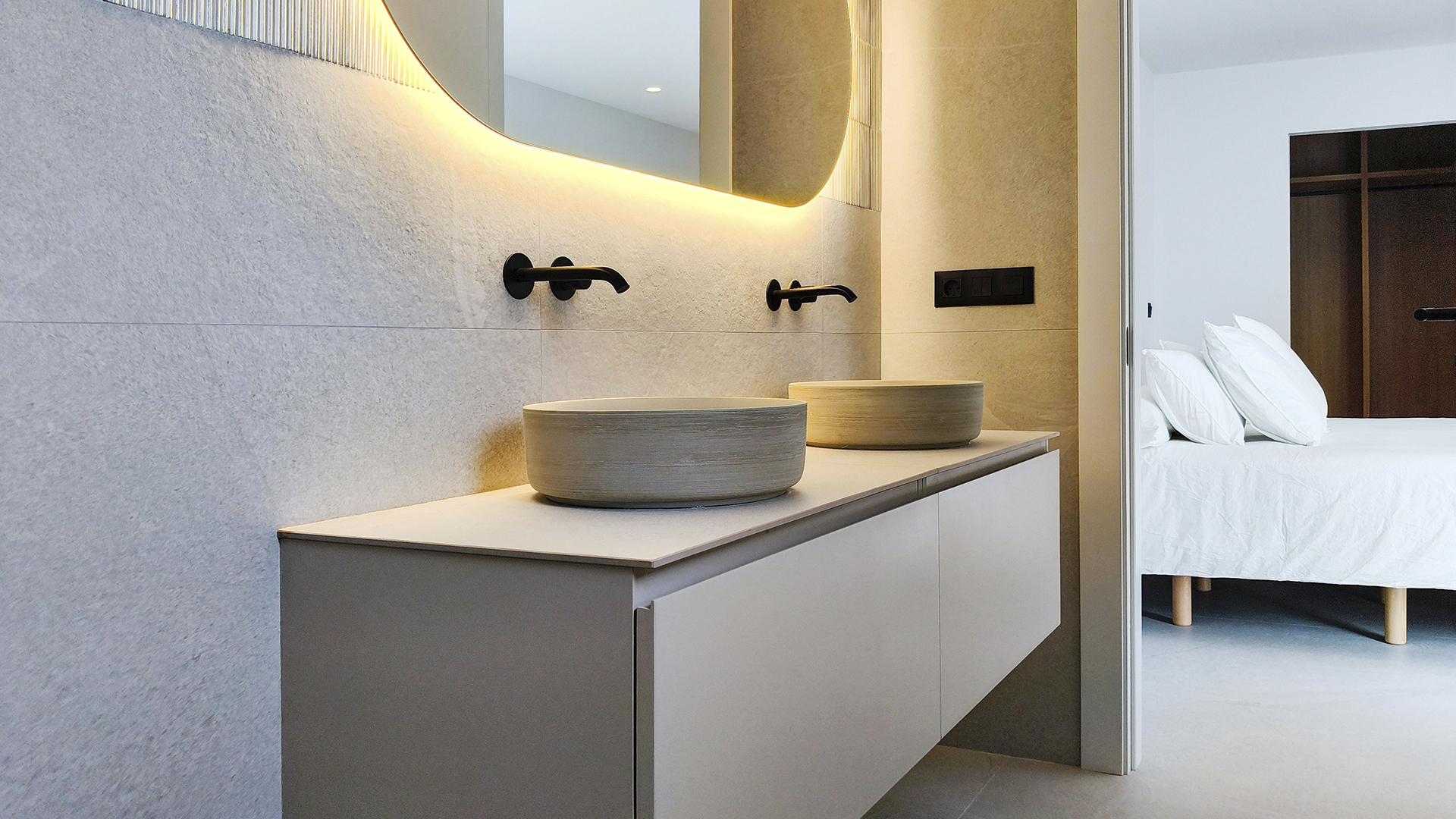 Built-in wardrobe interior, 5-bedroom new-build villa, Centro de la Ciudad Quesada