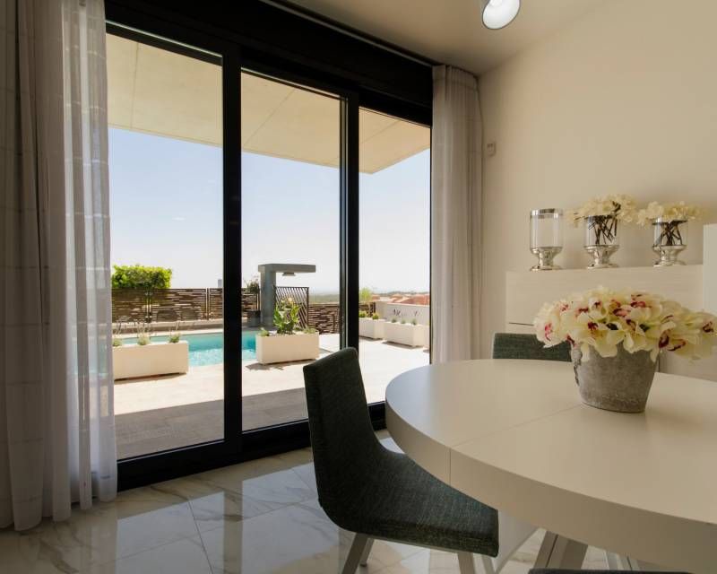 Main bathroom with fitted units in 4-bedroom new-build villa, Campoamor