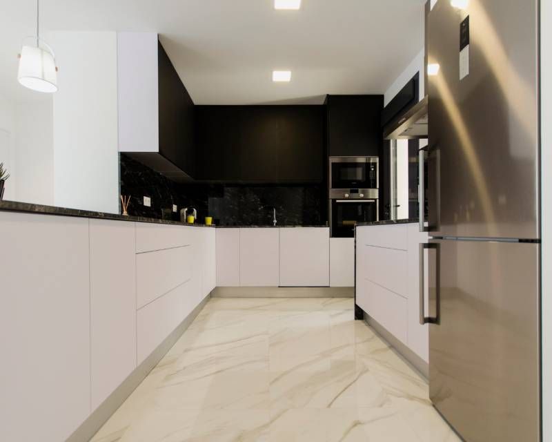 Fully fitted kitchen in 4-bedroom new-build villa, Campoamor, Orihuela Costa