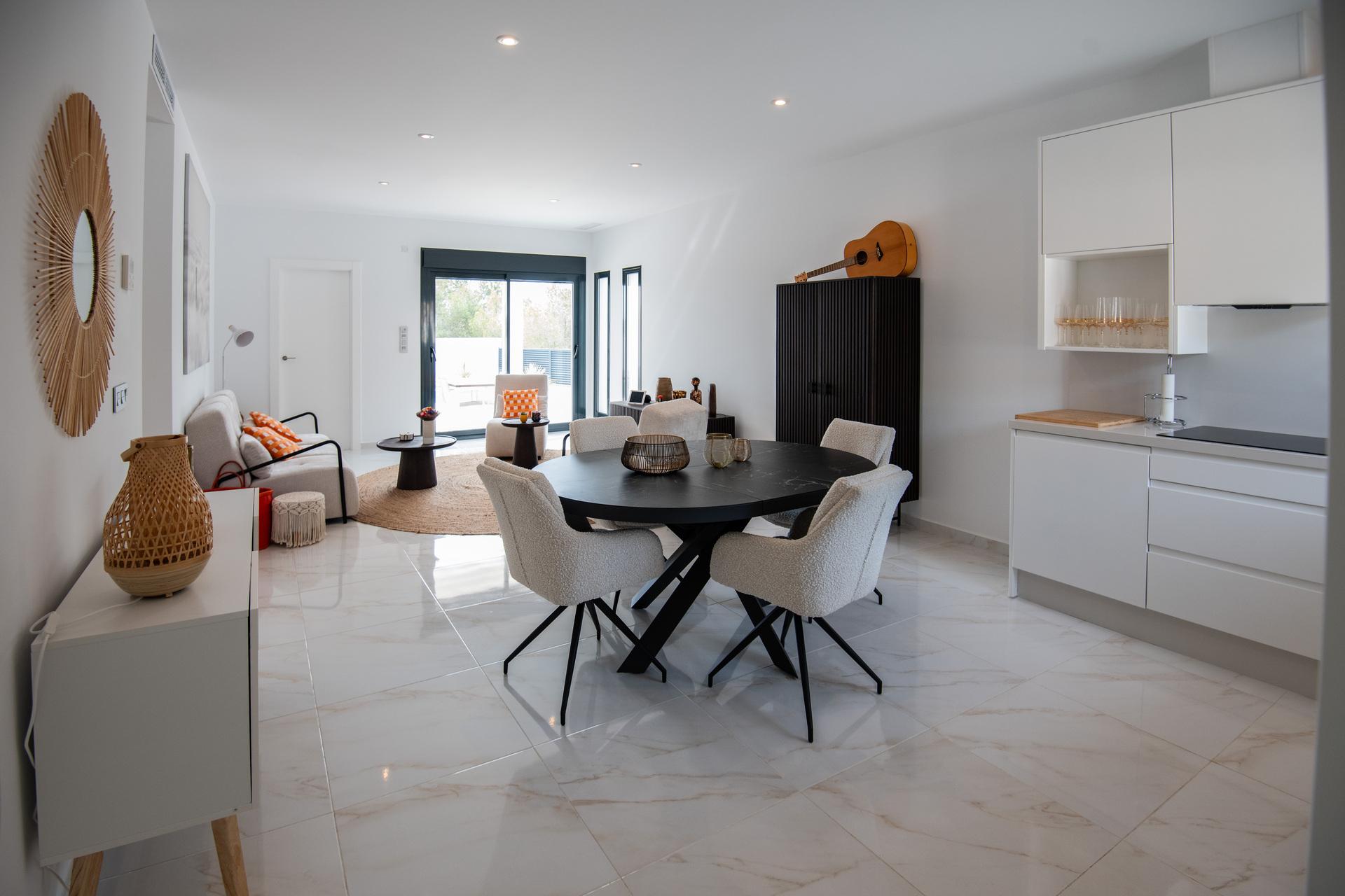 Living area flooring and ceiling height detail, Pinar de Campoverde villa