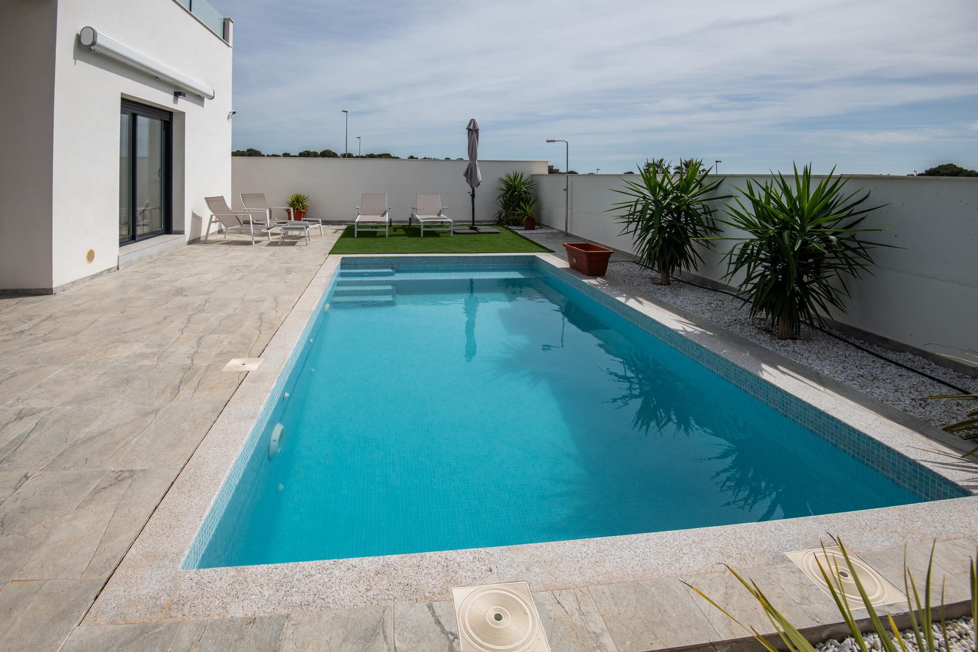 Kitchen area in open-plan ground floor of 2-bedroom villa, Pinar de Campoverde