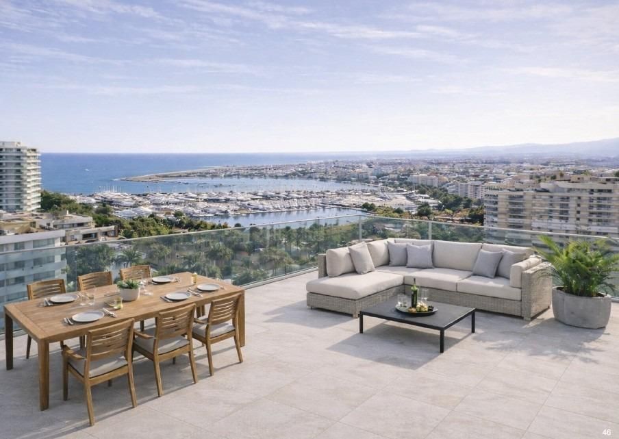 Second bathroom in 2-bedroom new-build apartment, Centro, Torrevieja