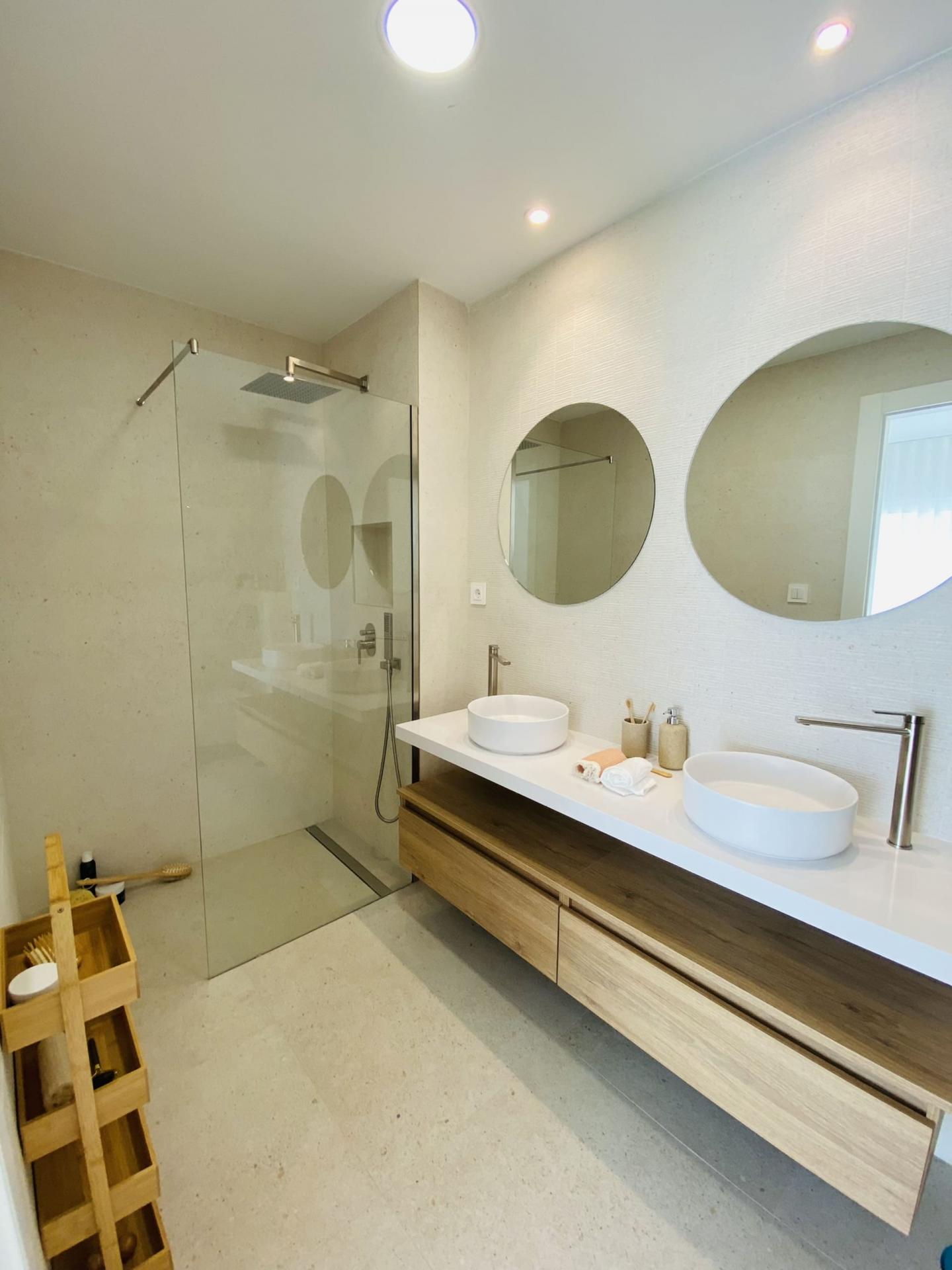 Bathroom with underfloor heating and modern fittings, Zona Pueblo, Pilar De La Horadada