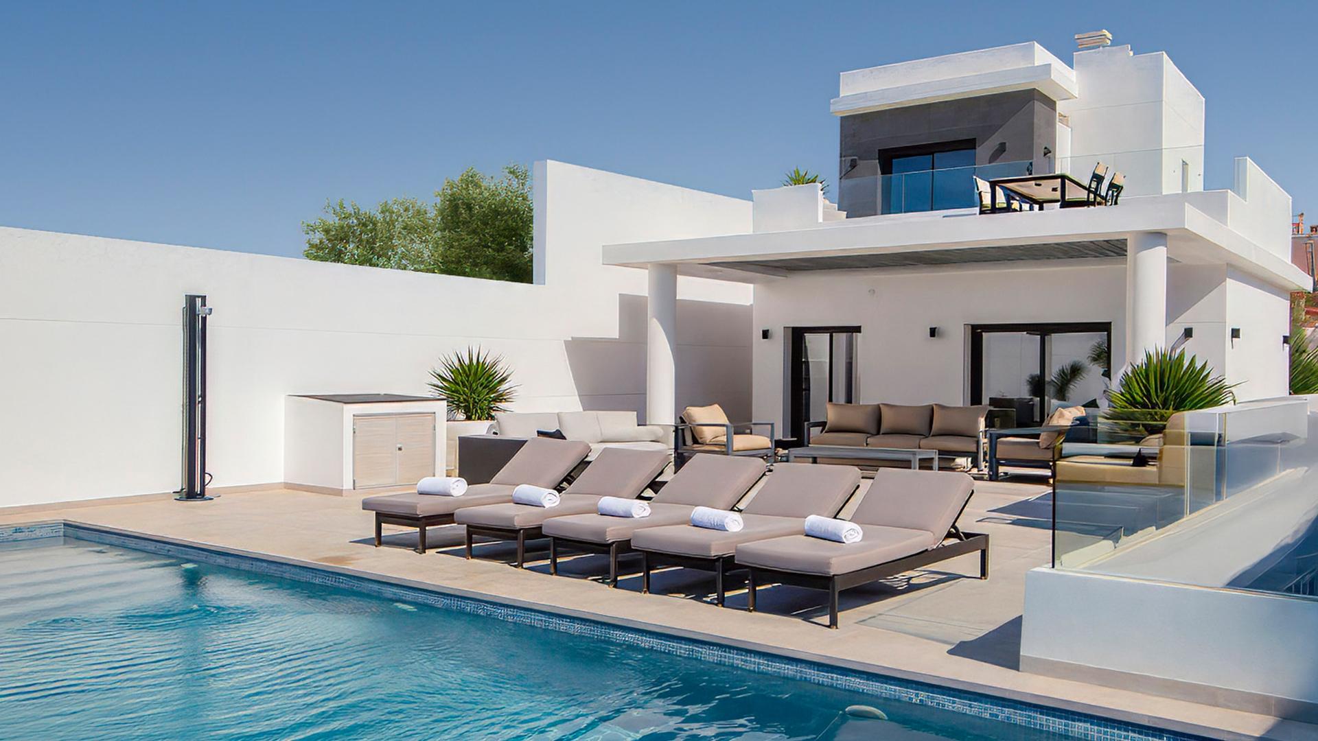Private pool and garden in new-build villa, Ciudad Quesada, Rojales