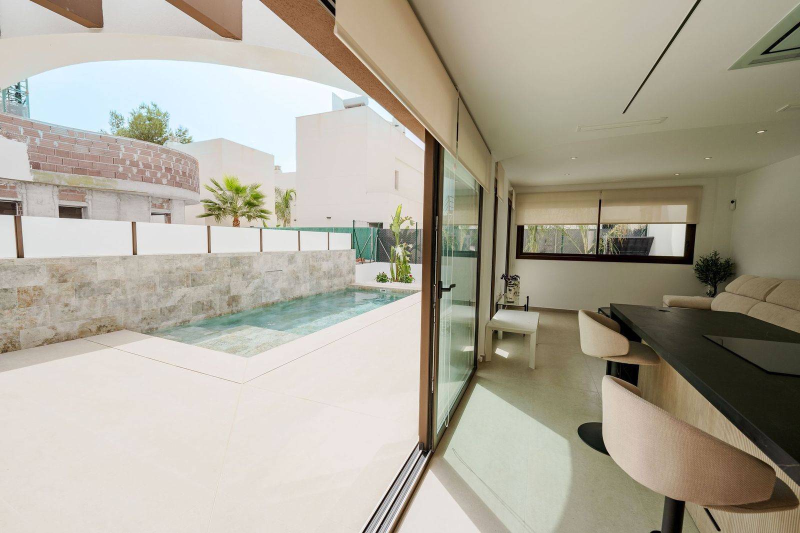 Open-plan living and dining area in 3-bedroom villa, Heredades, Rojales