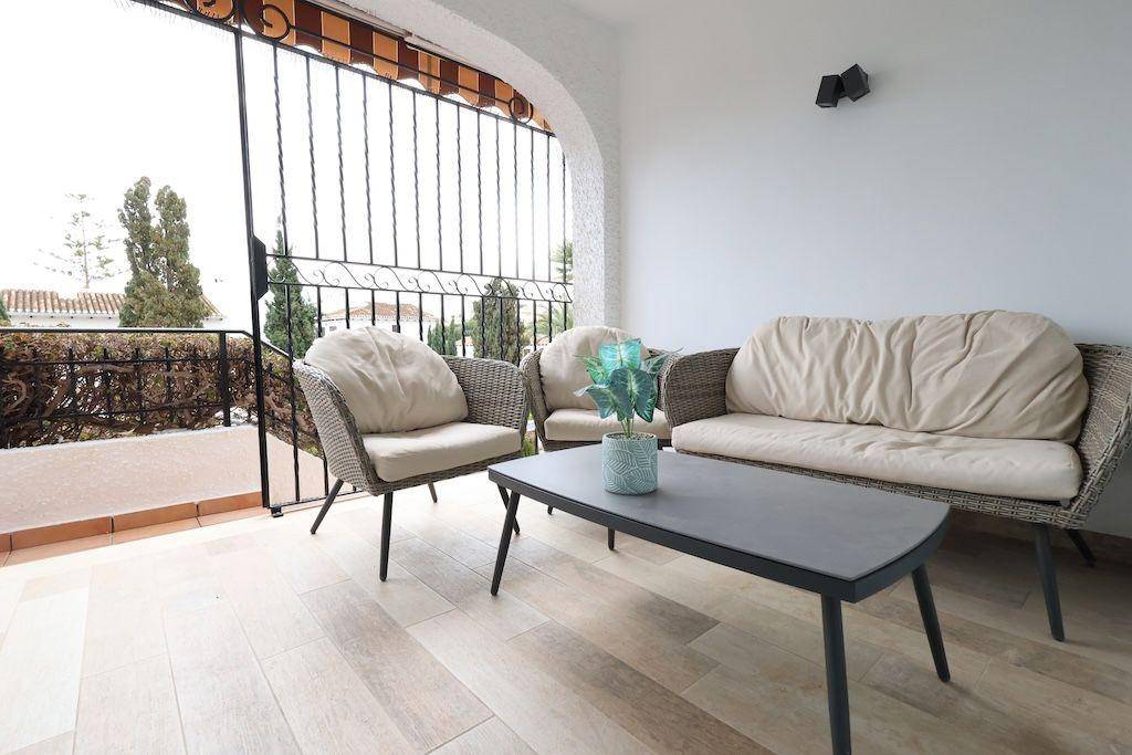 Private terrace and garden area in duplex, La Caleta, Cabo Roig